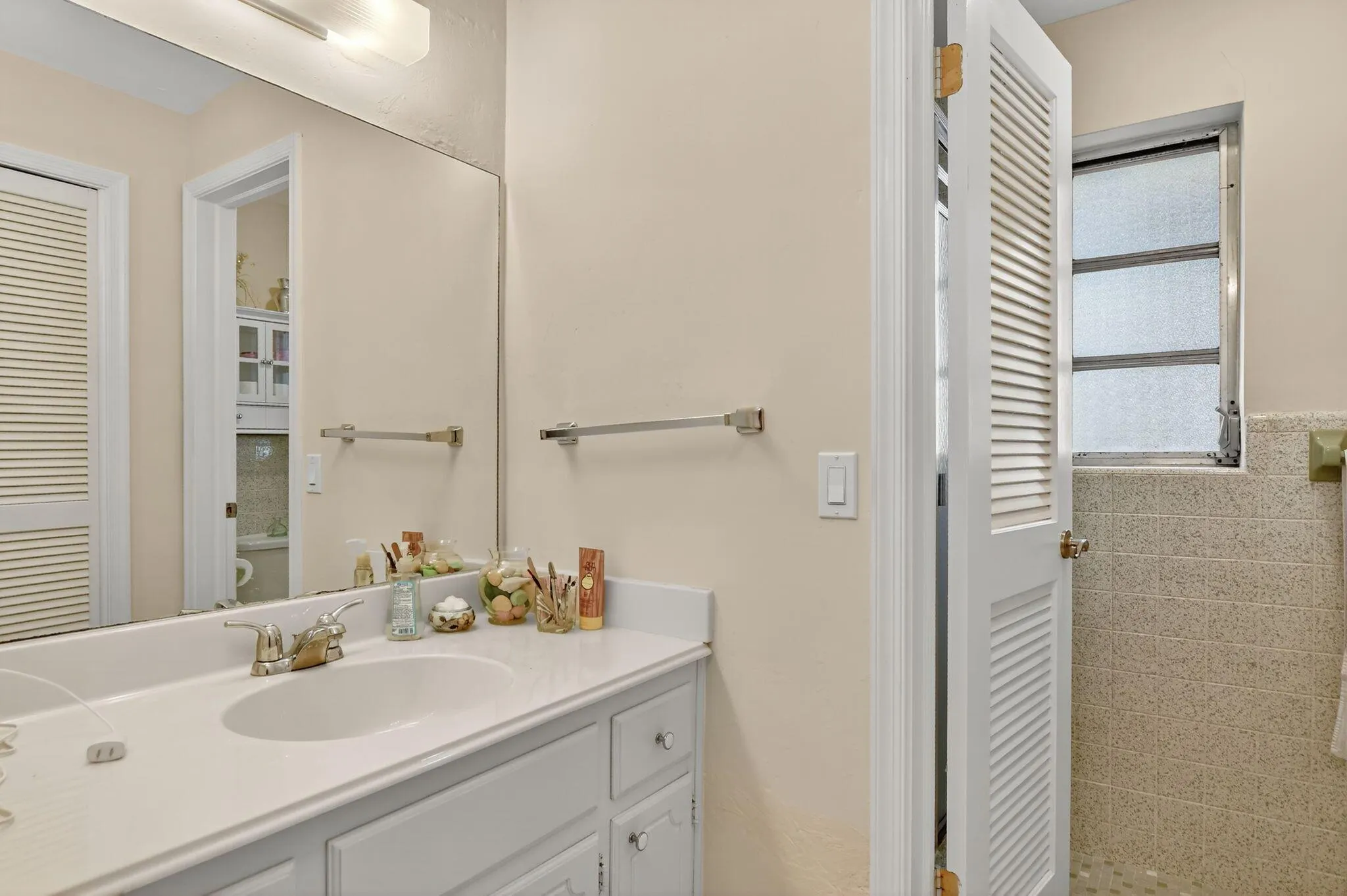 303 NW 42nd Street