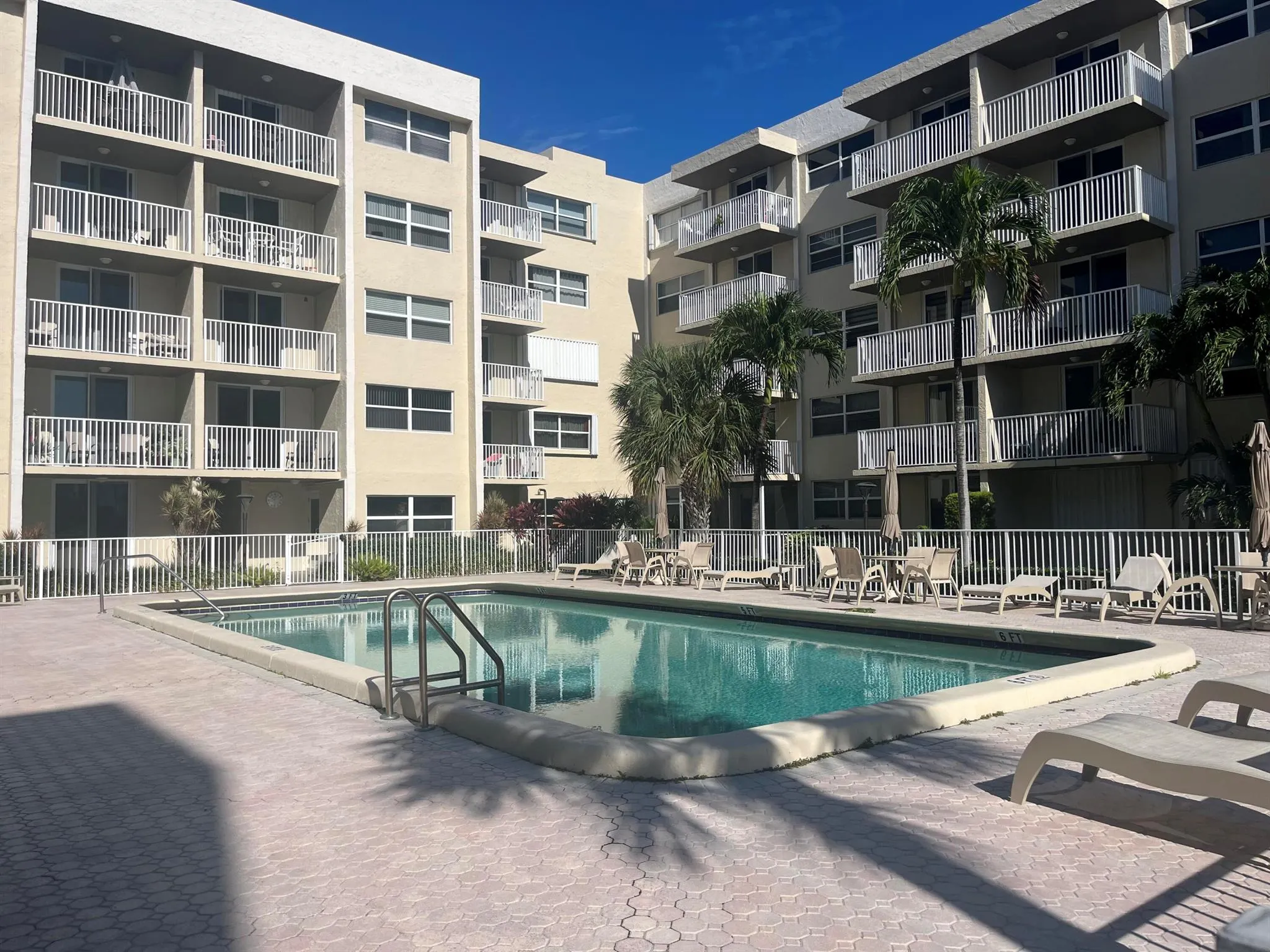 2929 S Ocean Boulevard, #215