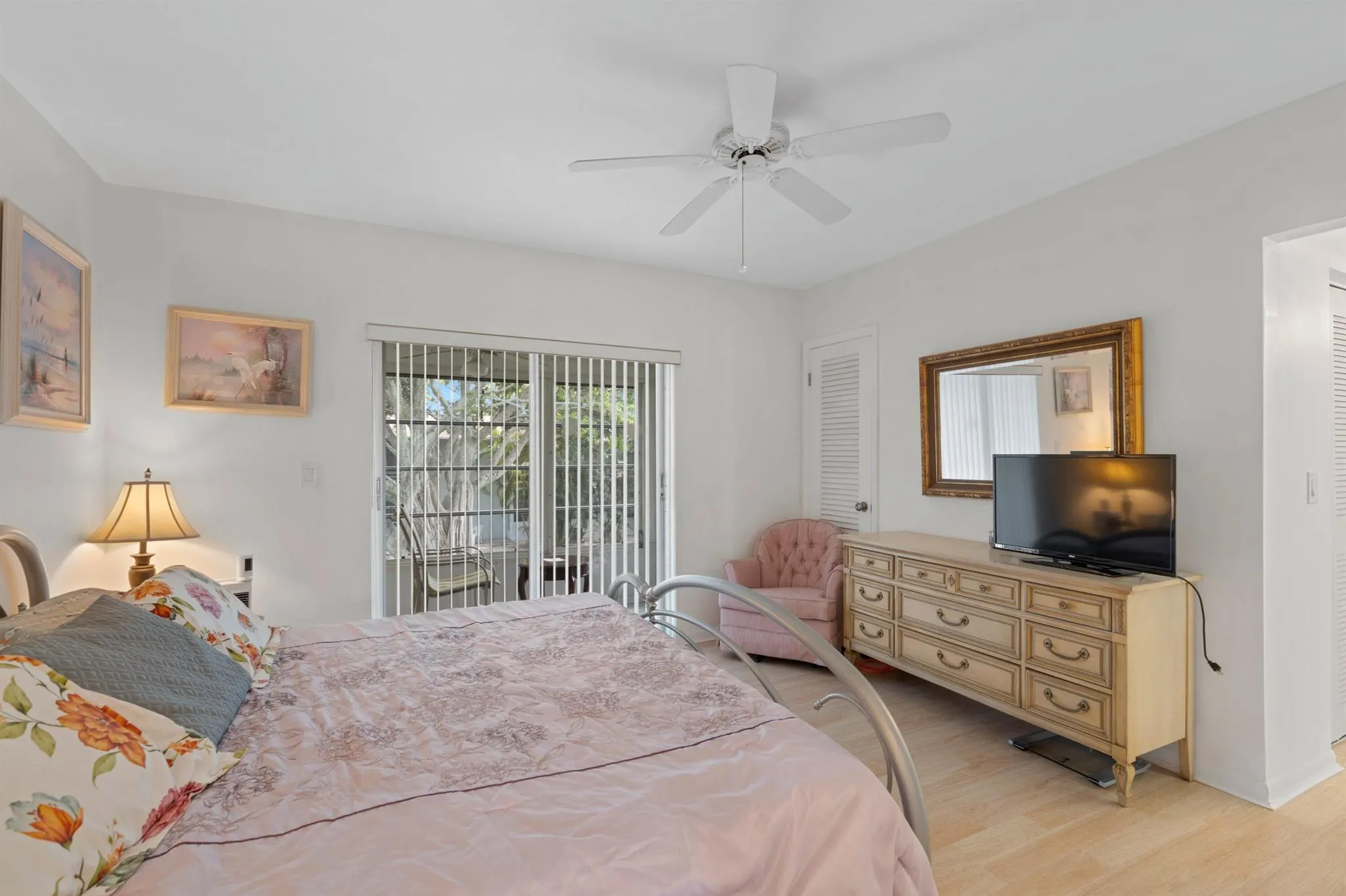 279 Coventry L