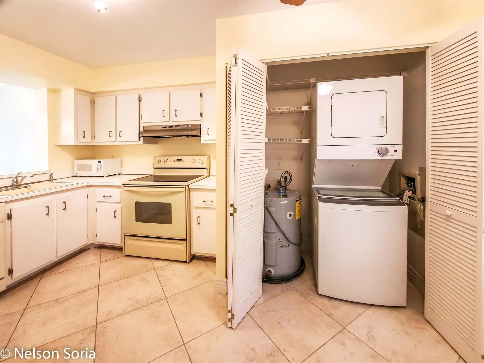6650 S Oriole Boulevard, #4010
