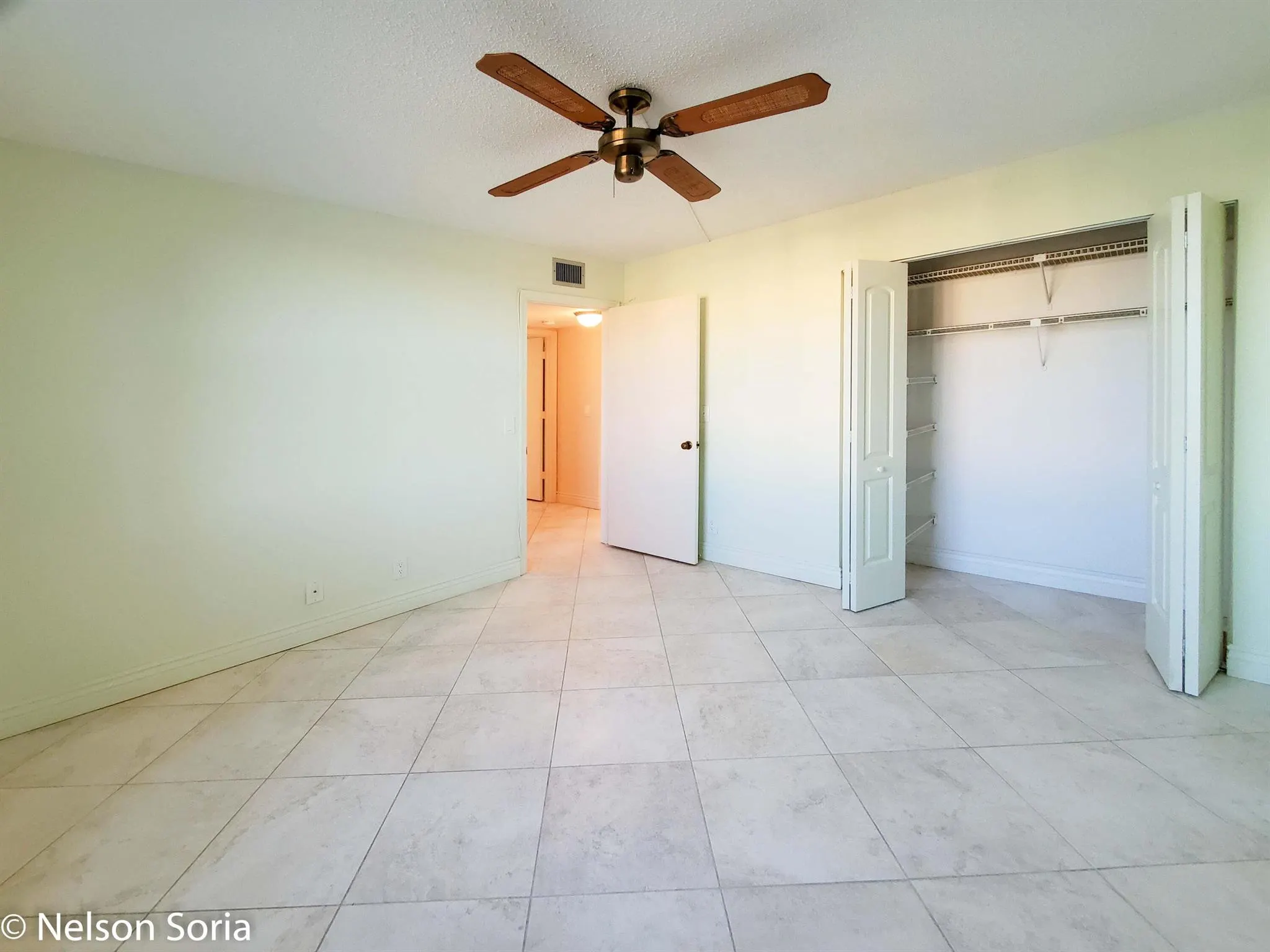 6650 S Oriole Boulevard, #4010