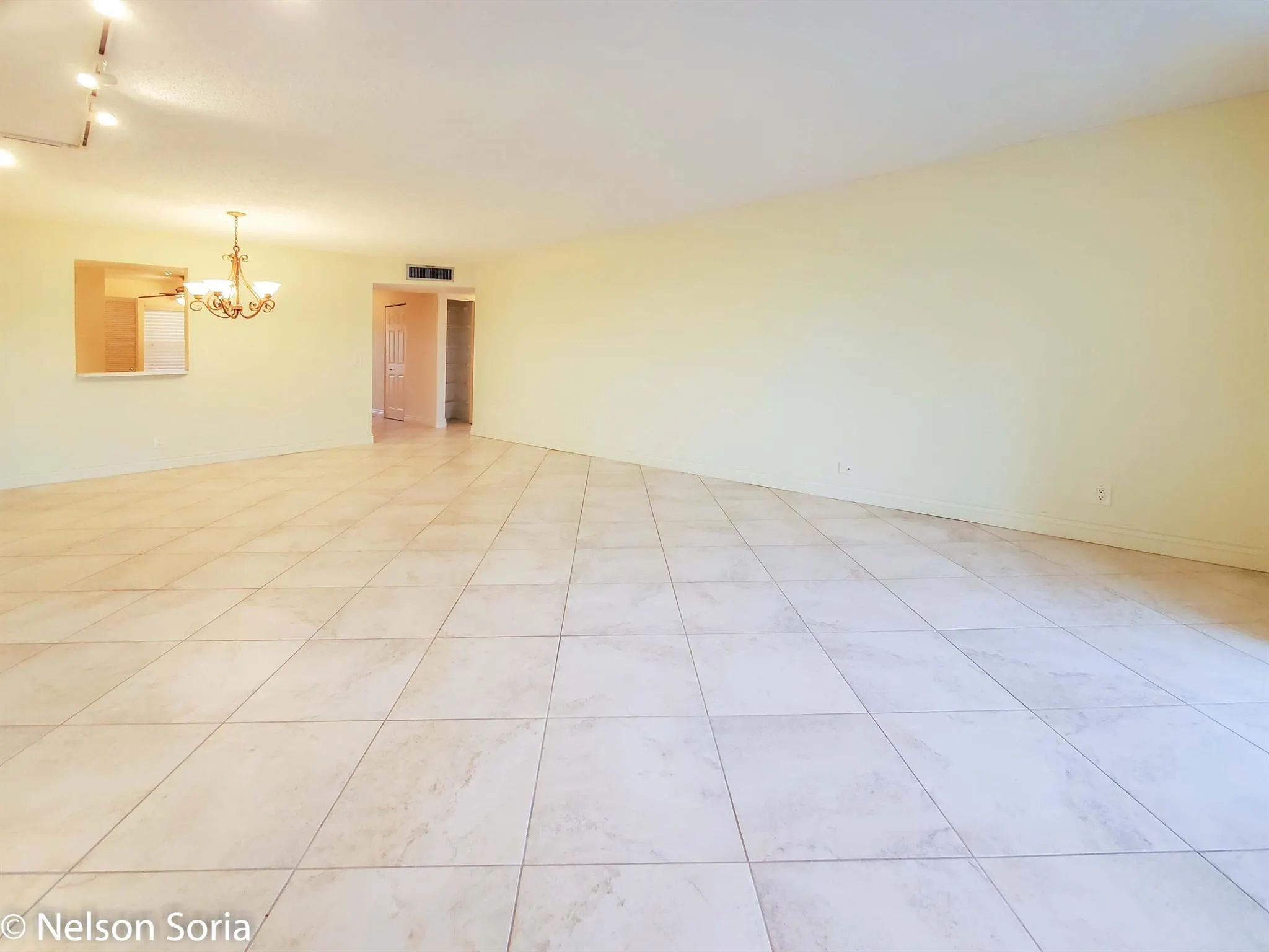 6650 S Oriole Boulevard, #4010
