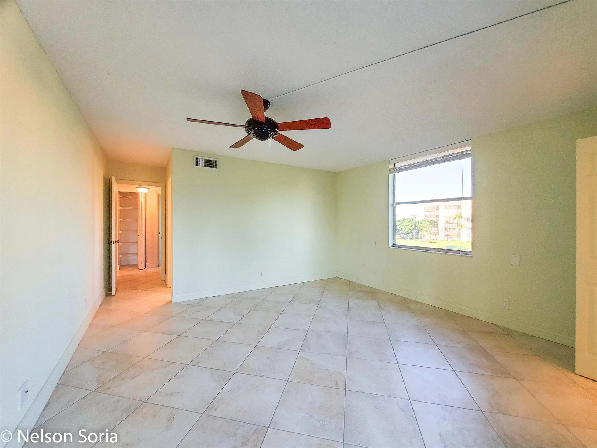 6650 S Oriole Boulevard, #4010