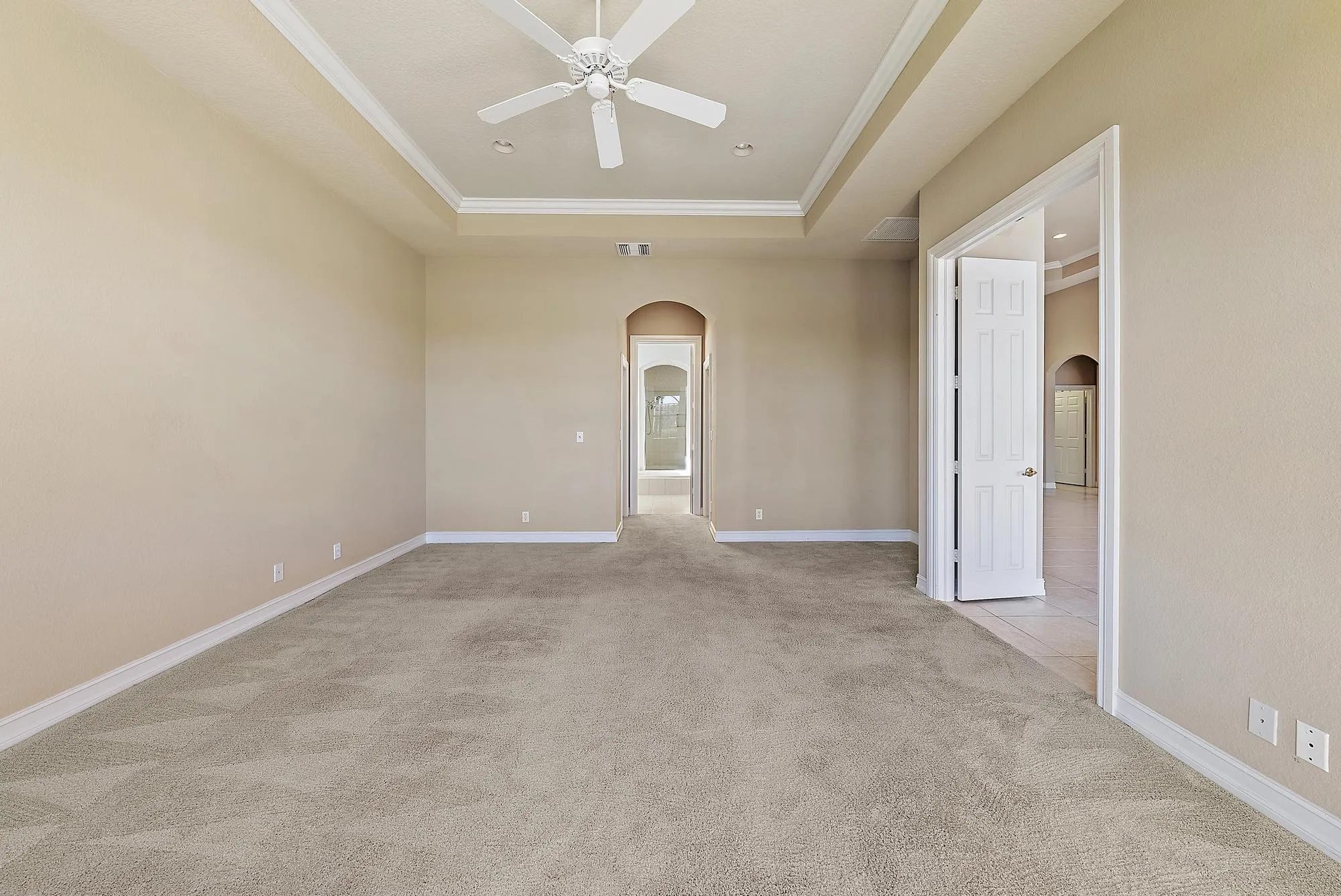 10200 Blue Heron Point