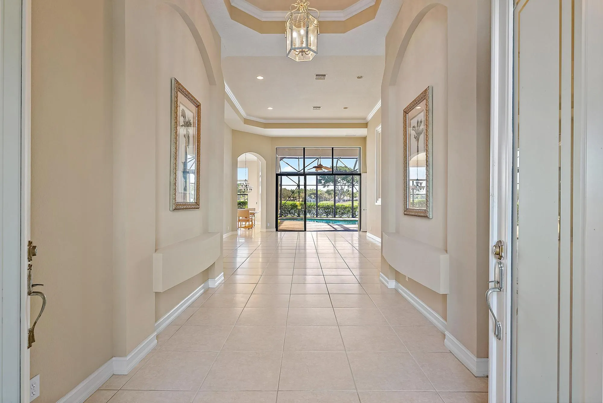 10200 Blue Heron Point