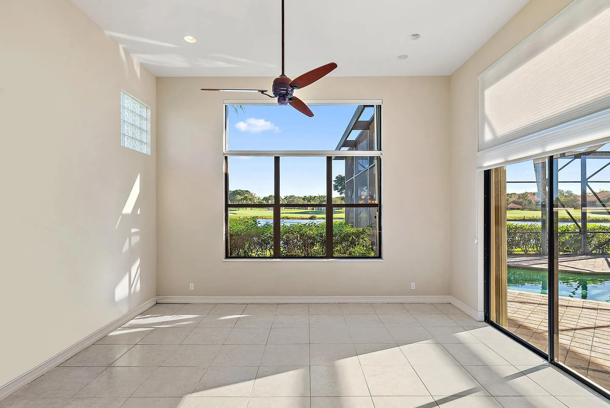 10200 Blue Heron Point