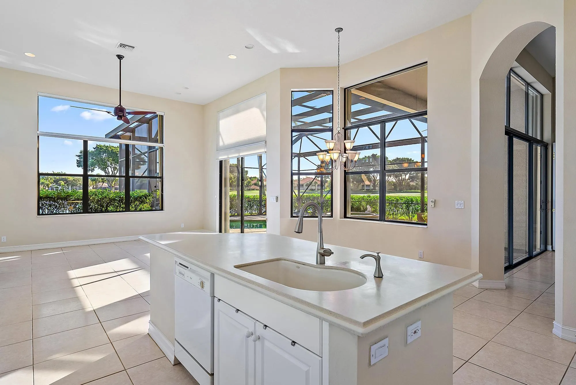 10200 Blue Heron Point