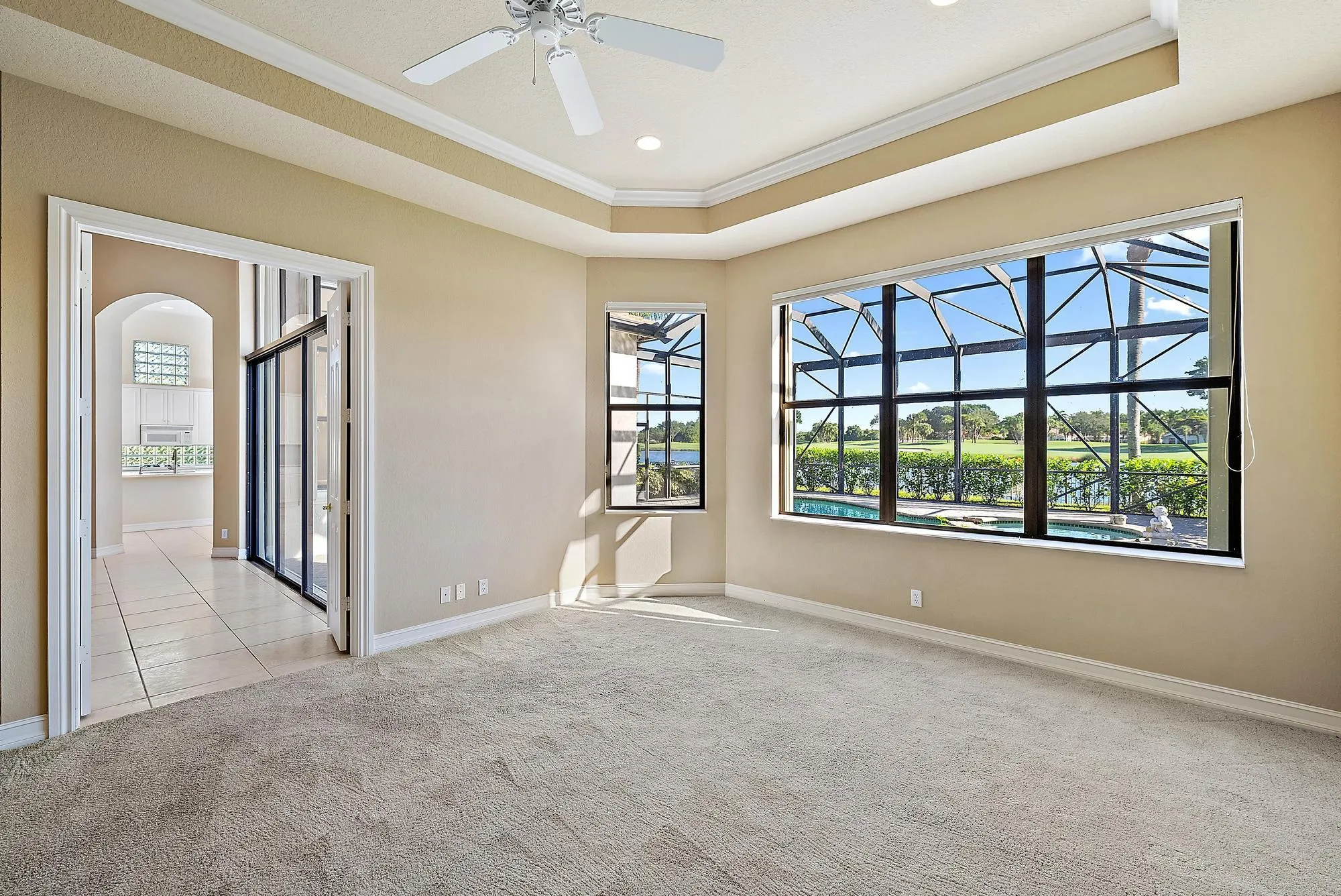 10200 Blue Heron Point