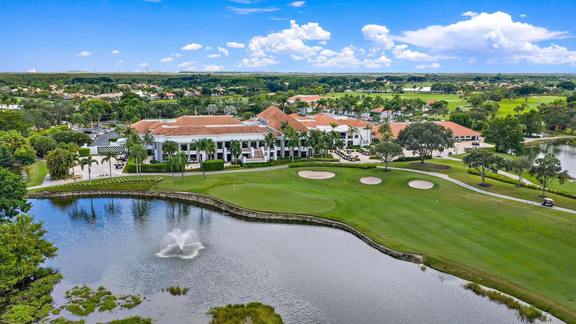 10200 Blue Heron Point