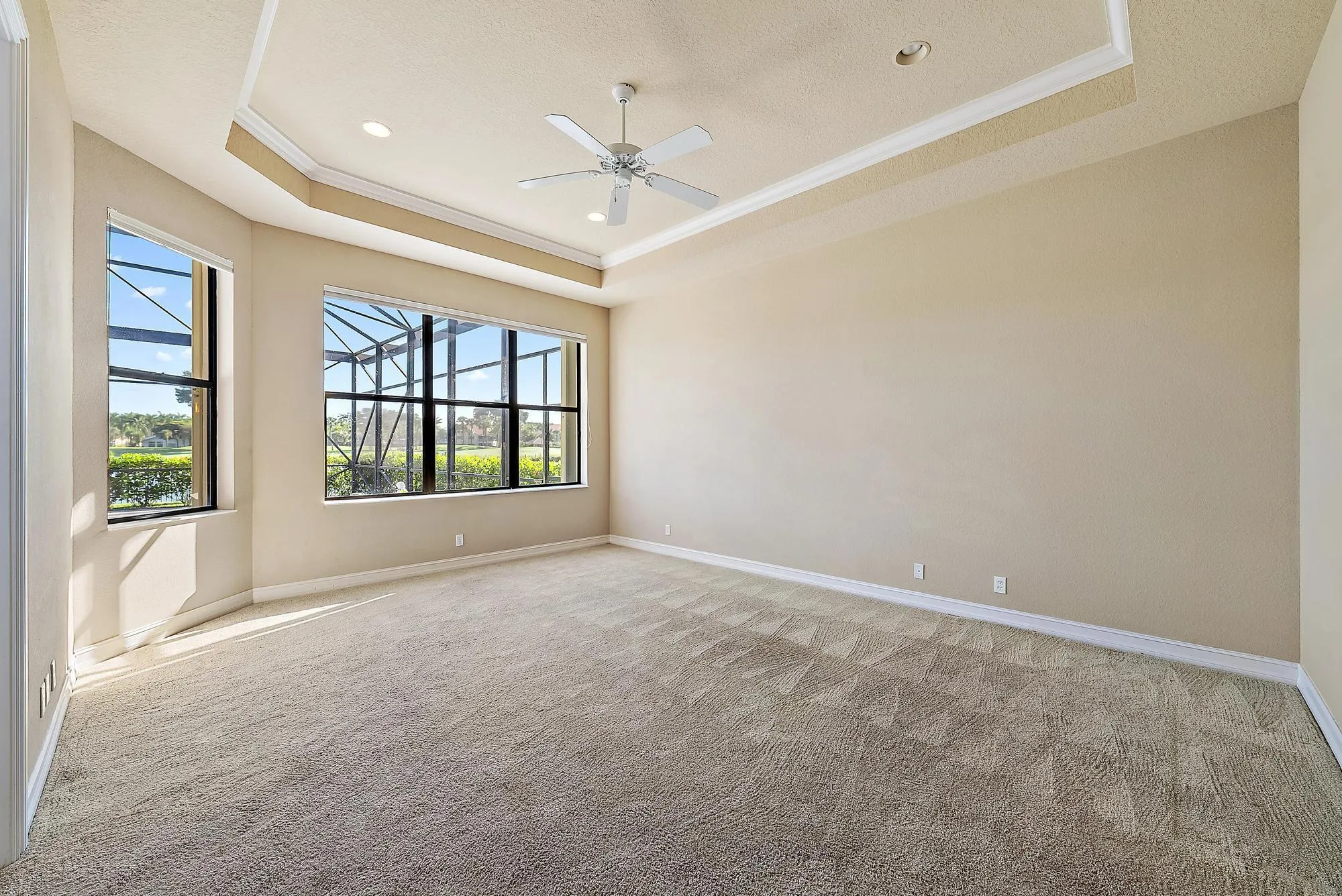 10200 Blue Heron Point