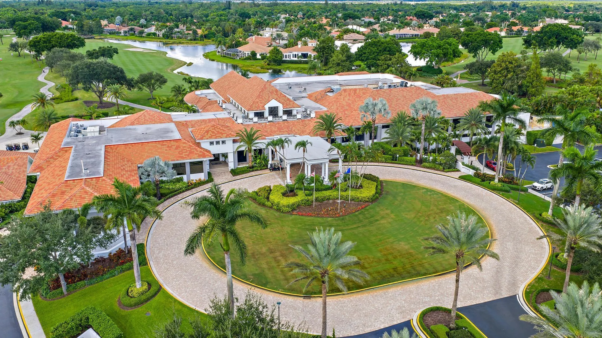 10200 Blue Heron Point