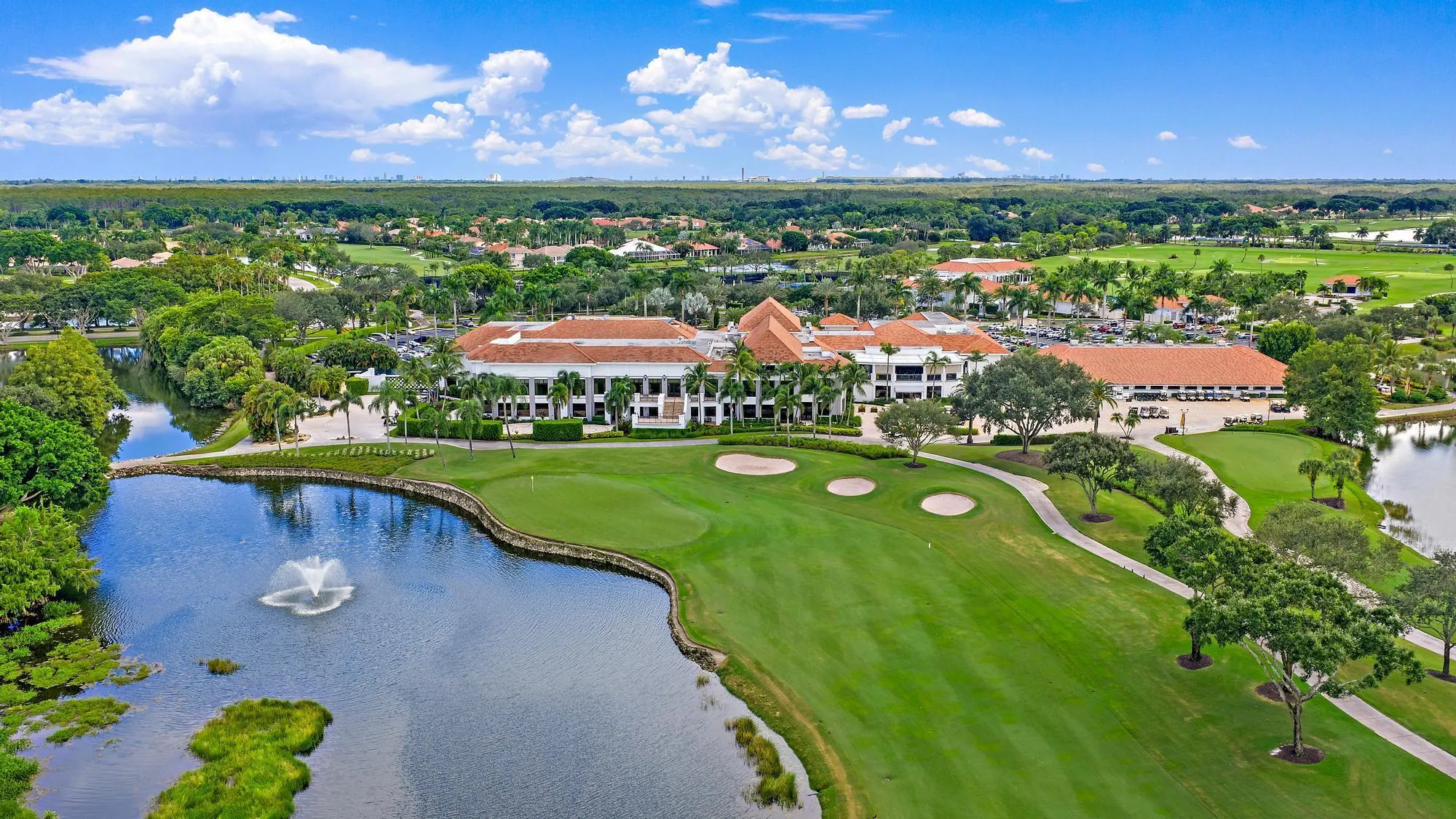 10200 Blue Heron Point