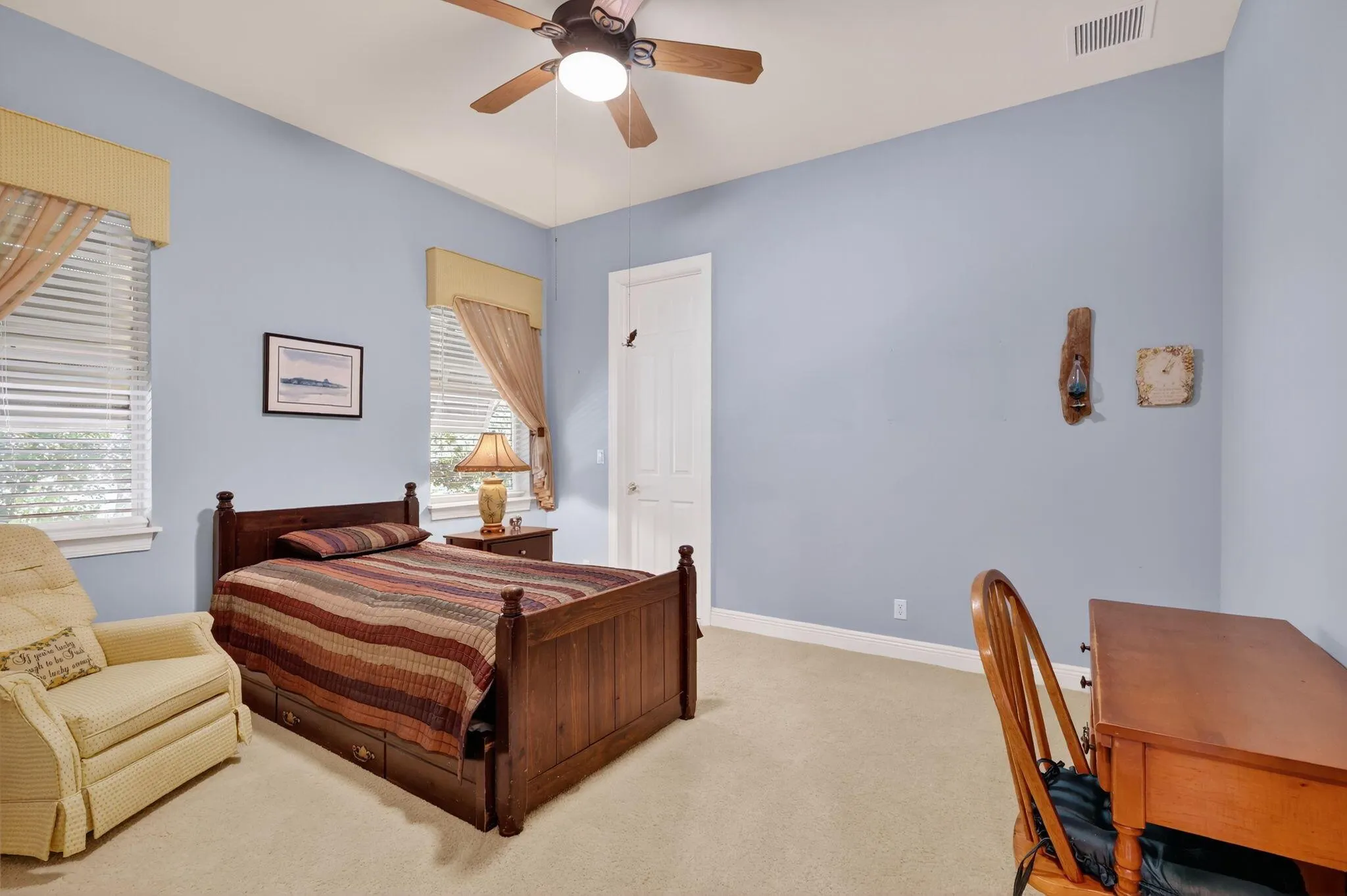 343 SW Harbor View Drive