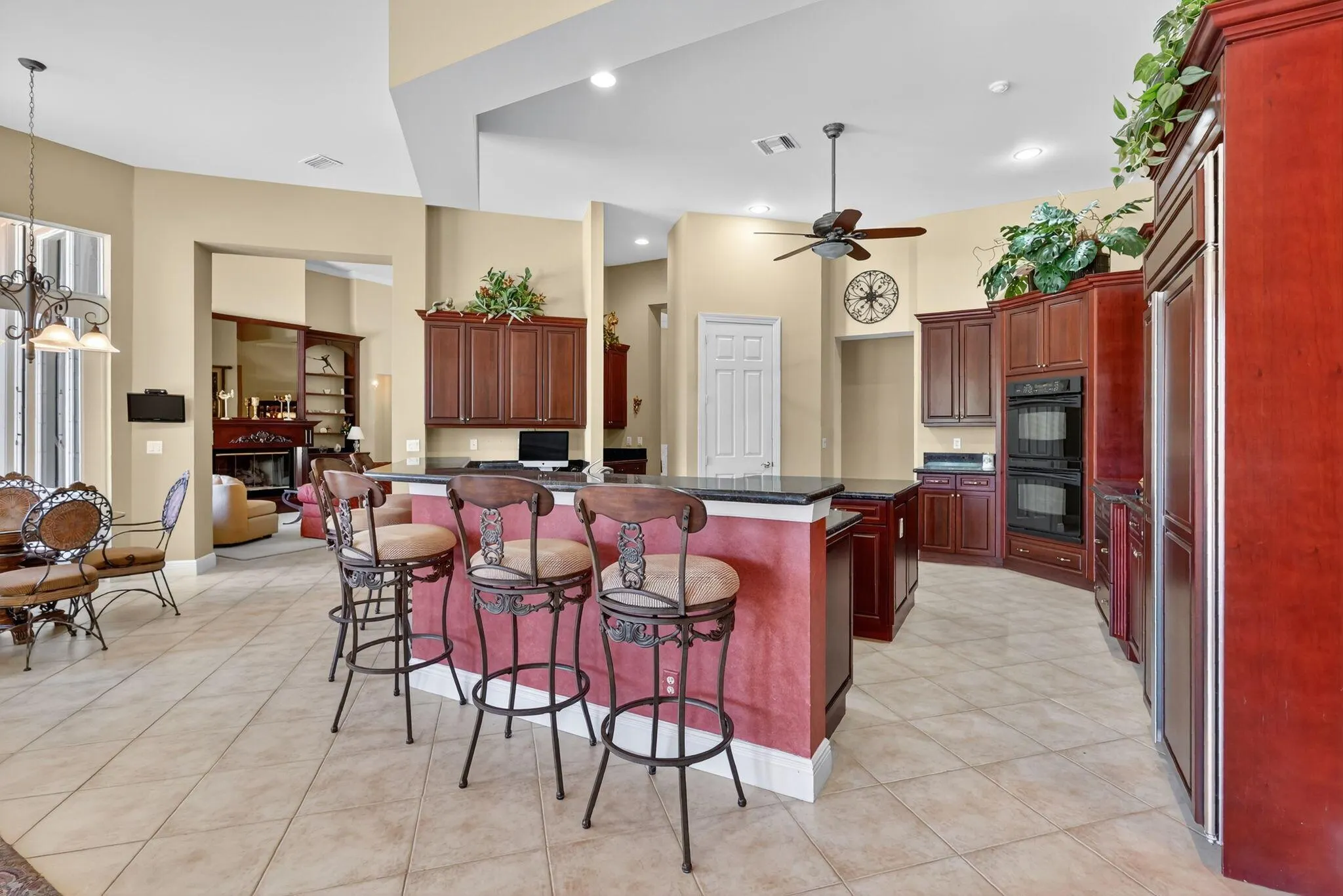 343 SW Harbor View Drive
