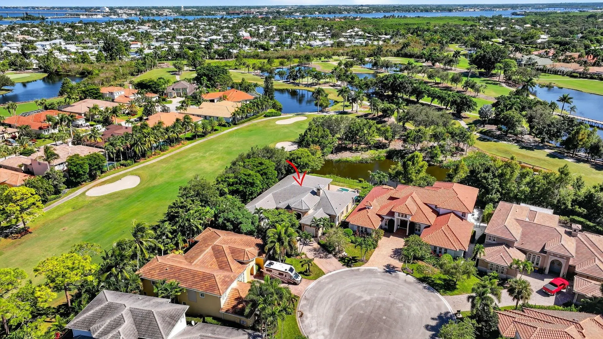 343 SW Harbor View Drive