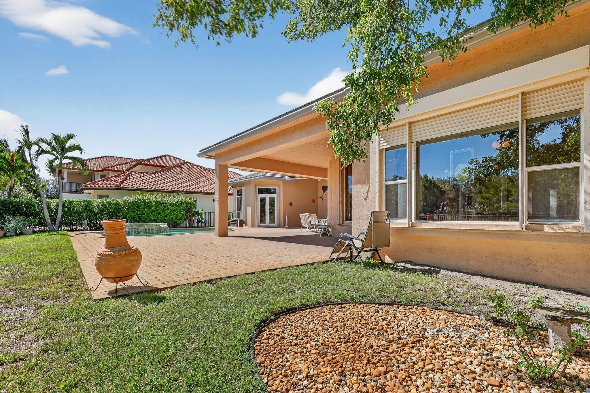 343 SW Harbor View Drive