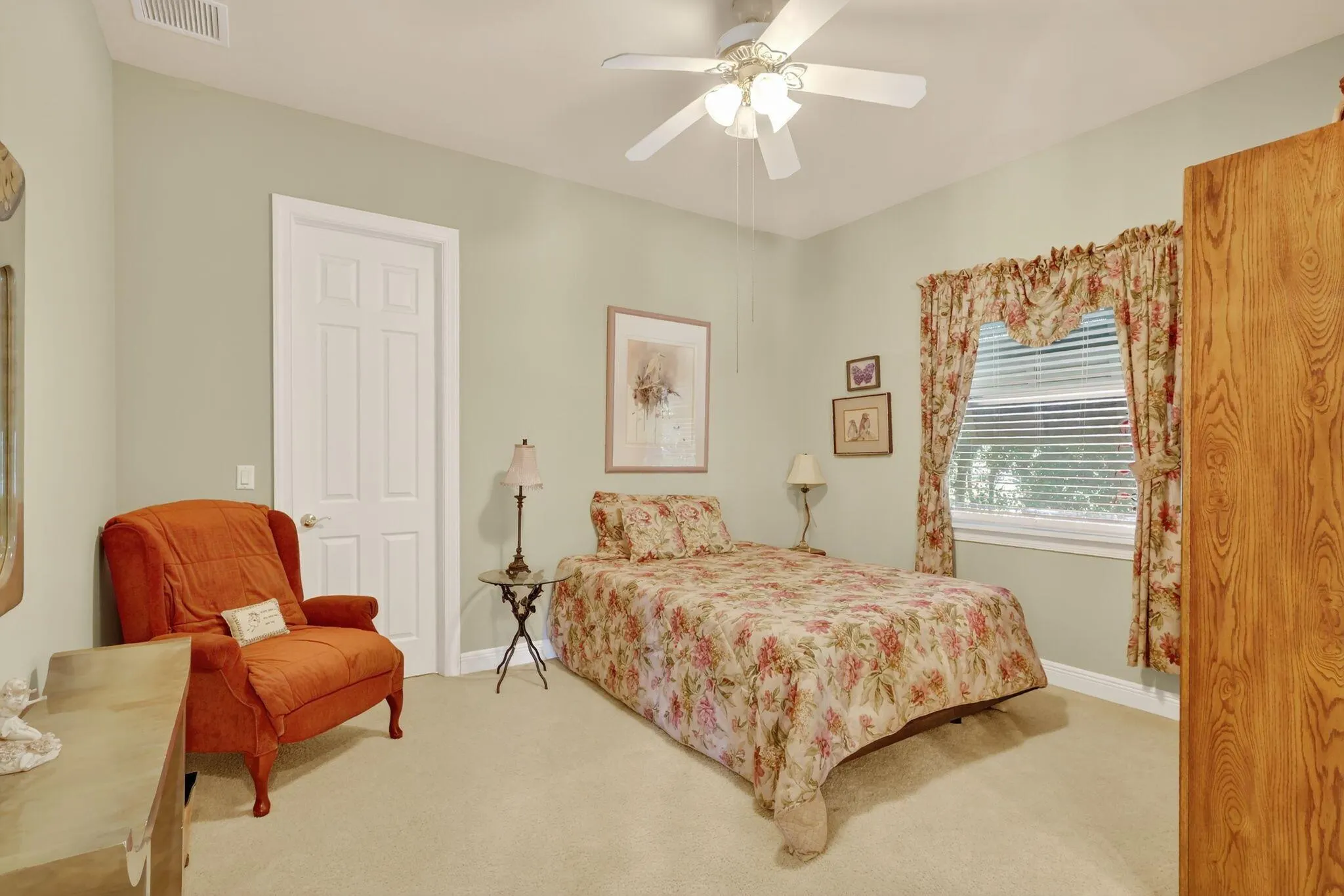 343 SW Harbor View Drive