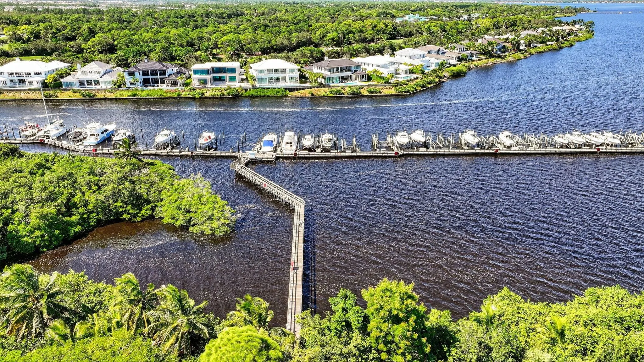 343 SW Harbor View Drive