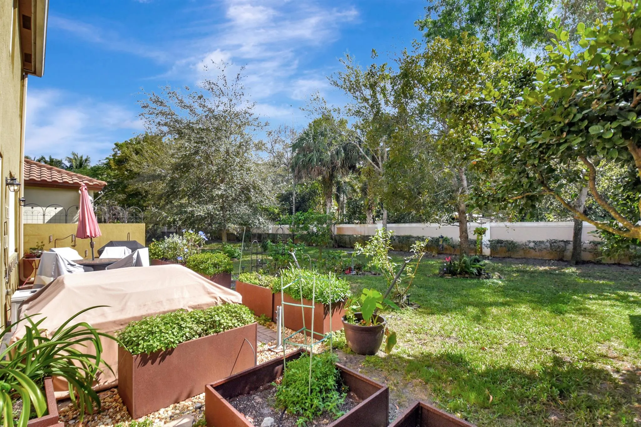 4598 Capital Drive