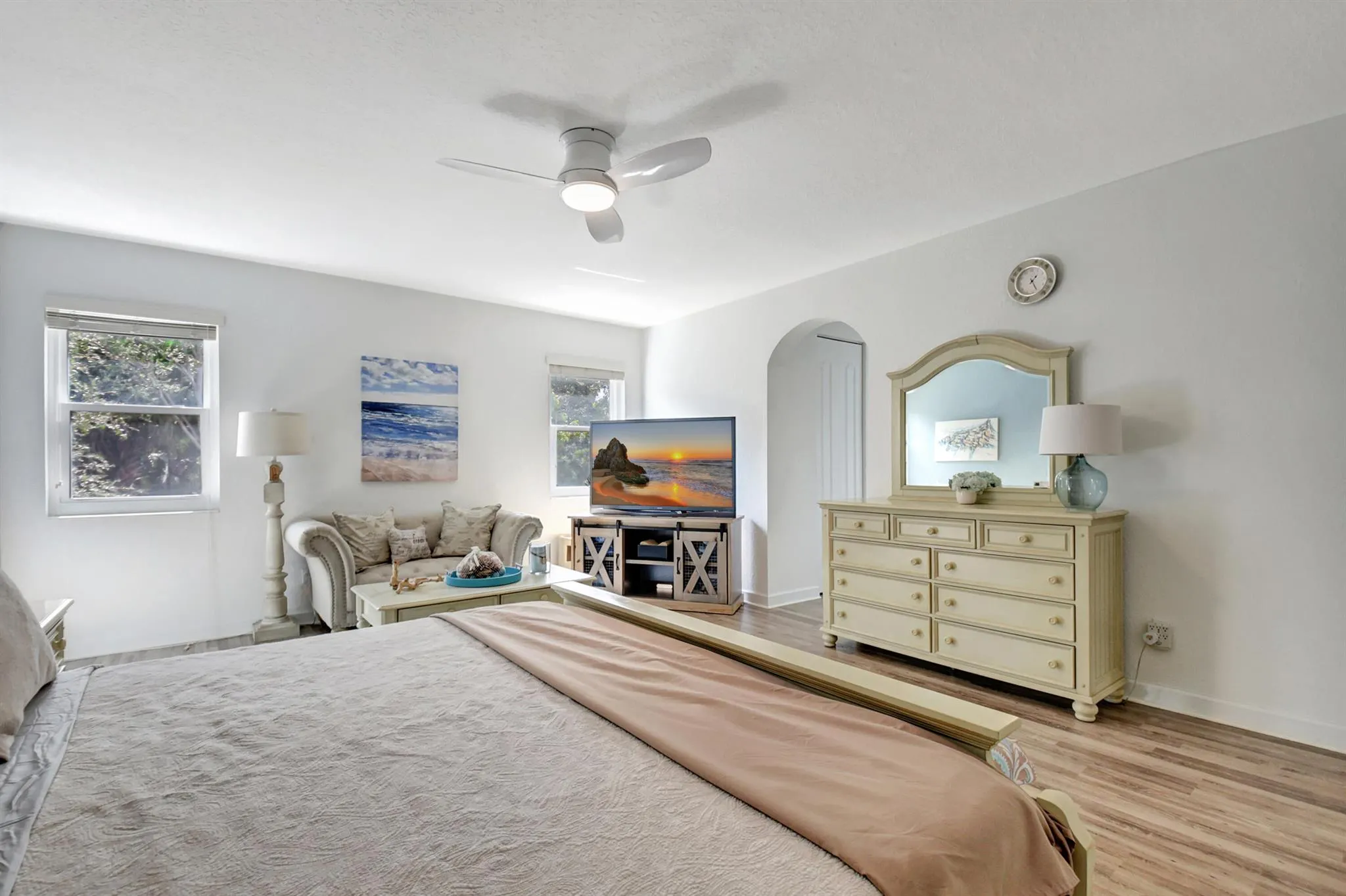 4598 Capital Drive