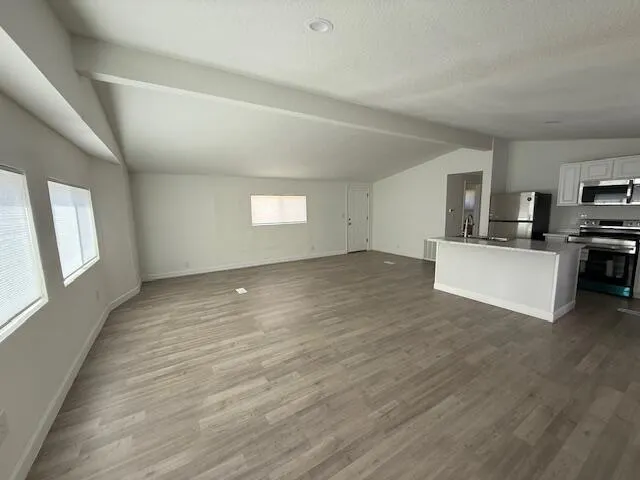 11866 Bay Place