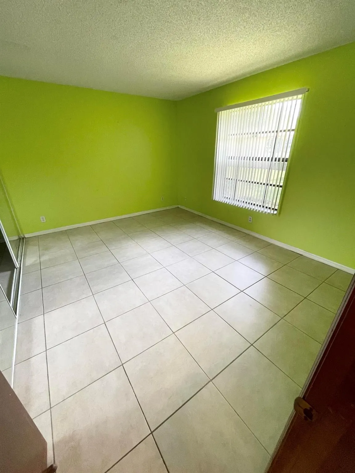 4290 Woodstock Drive, #D