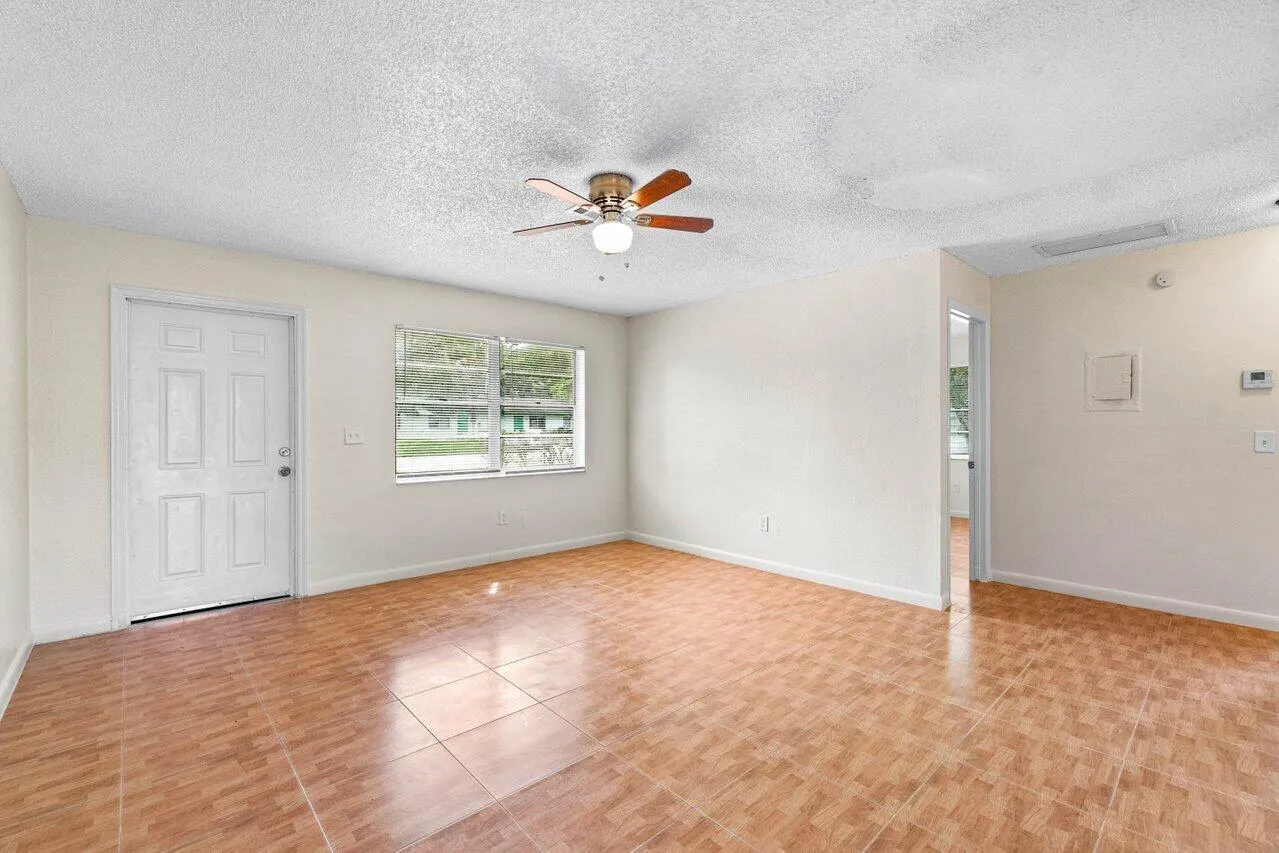 4787 Gulfstream Road