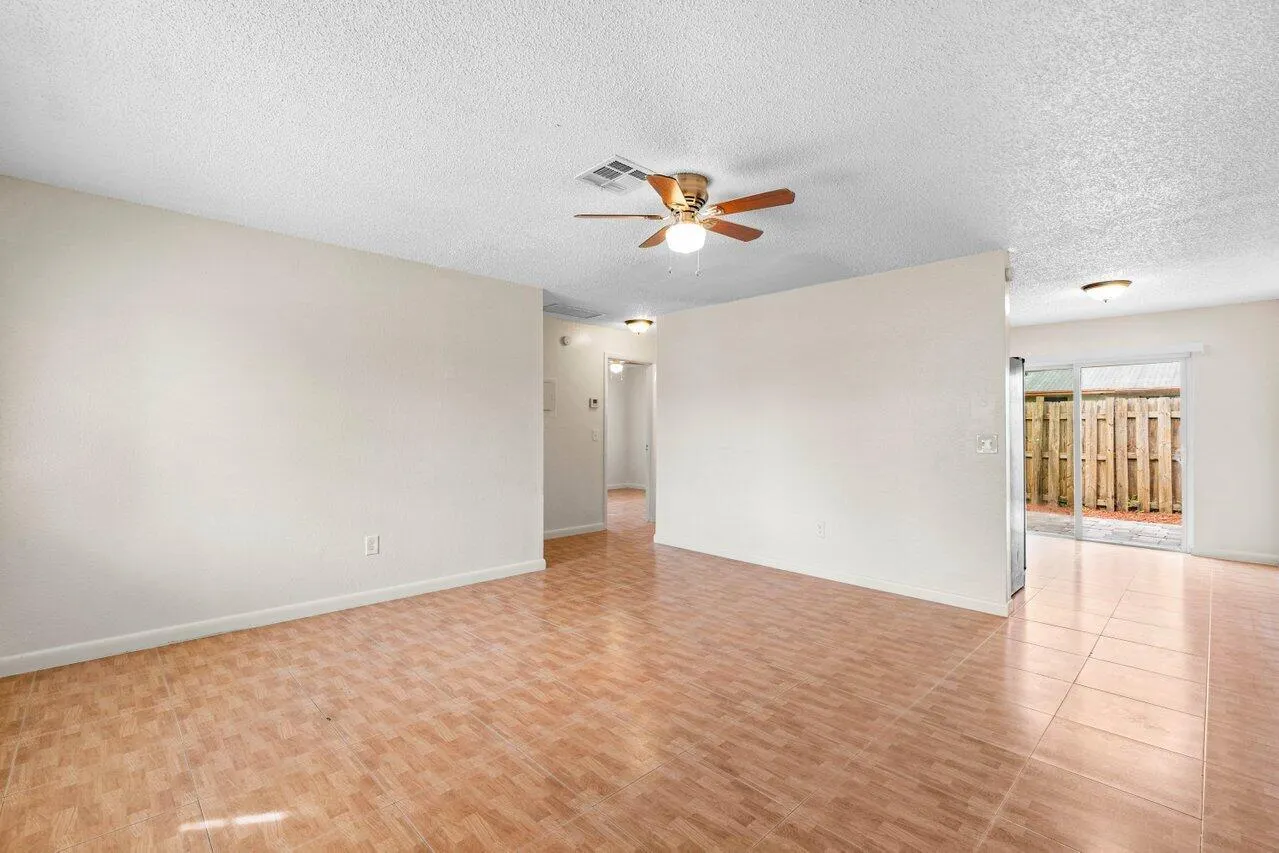 4787 Gulfstream Road