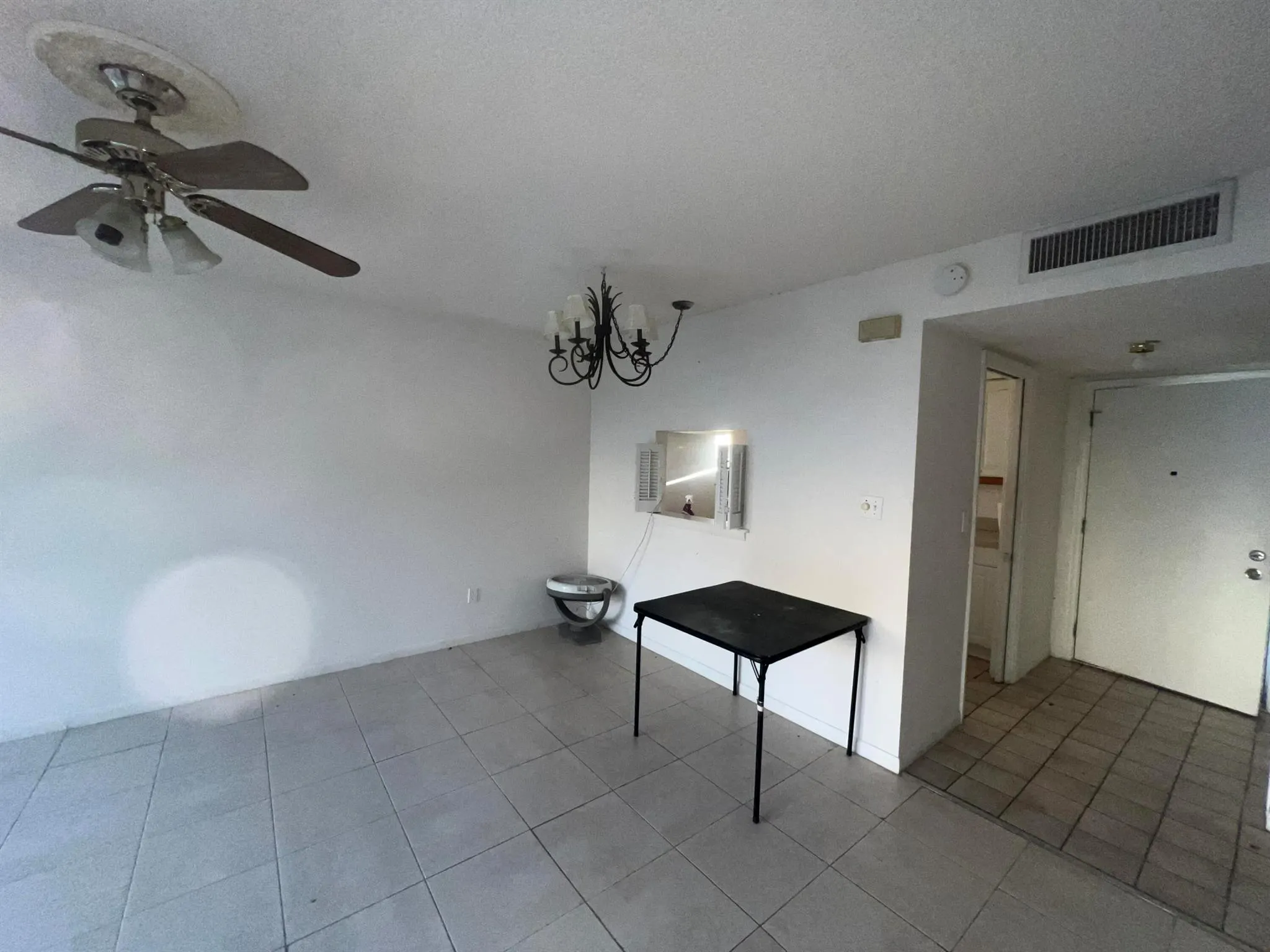 2050 Oleander Boulevard, #2105