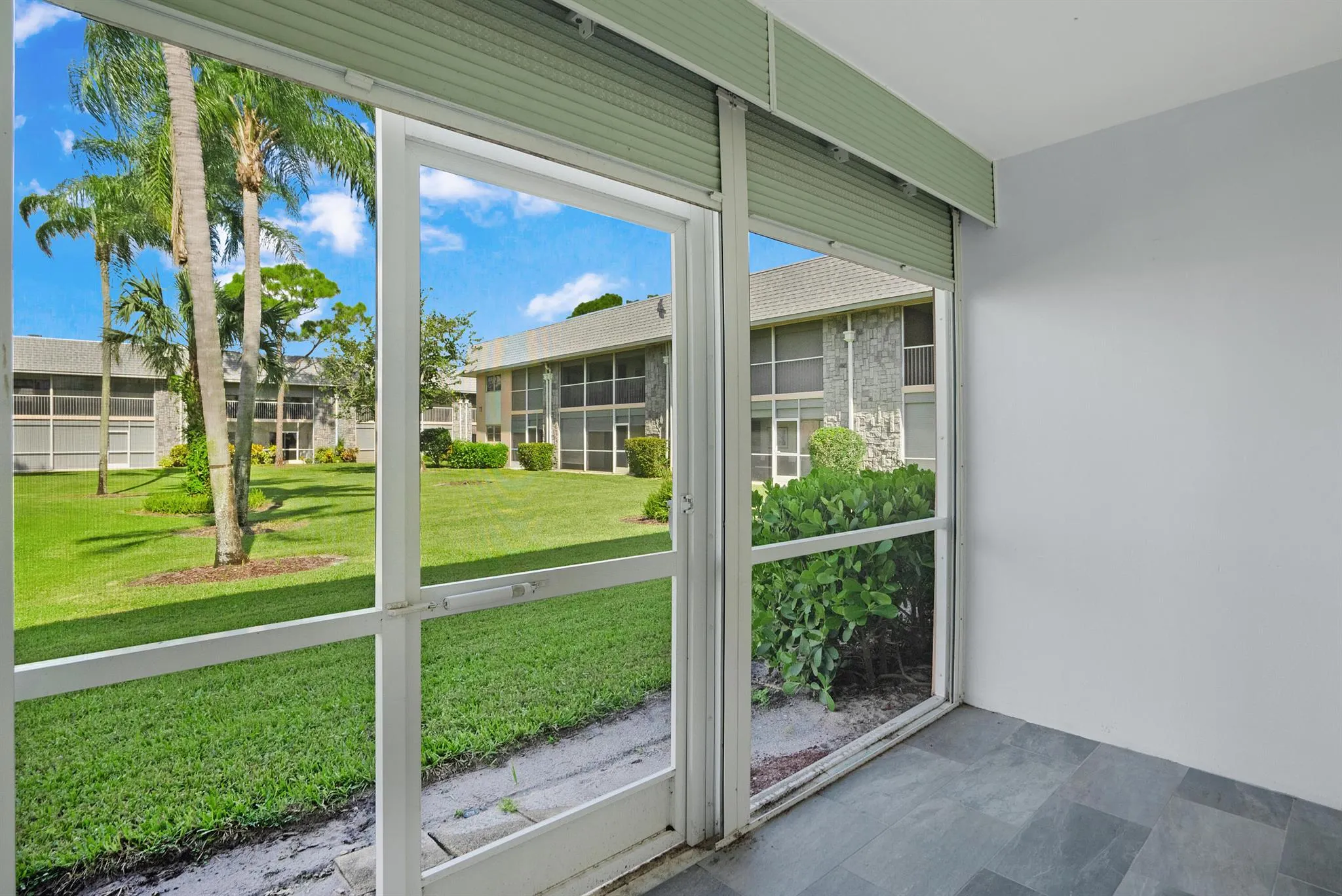 18081 SE Country Club Drive, #12-115