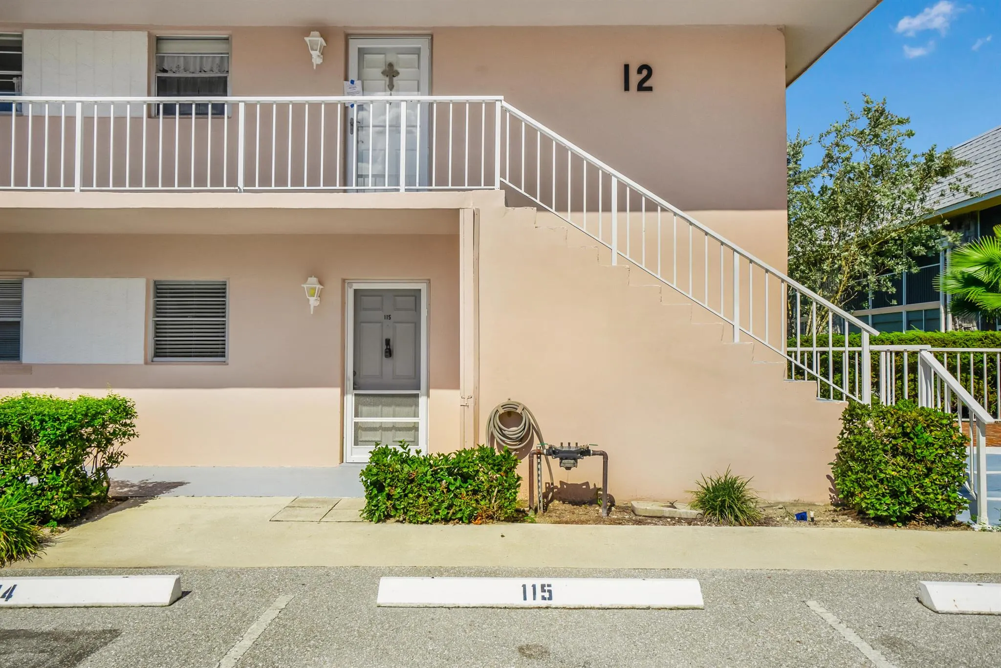 18081 SE Country Club Drive, #12-115