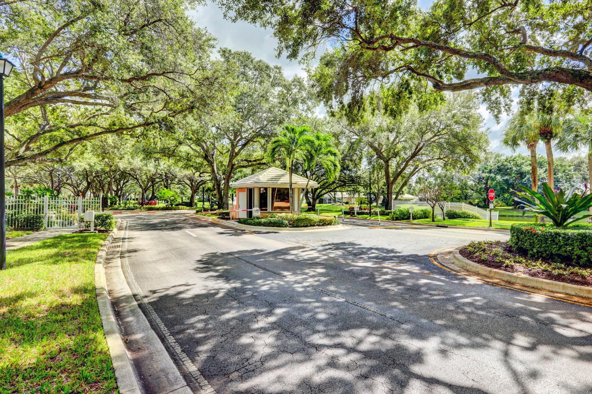 4174 Royal Oak Drive