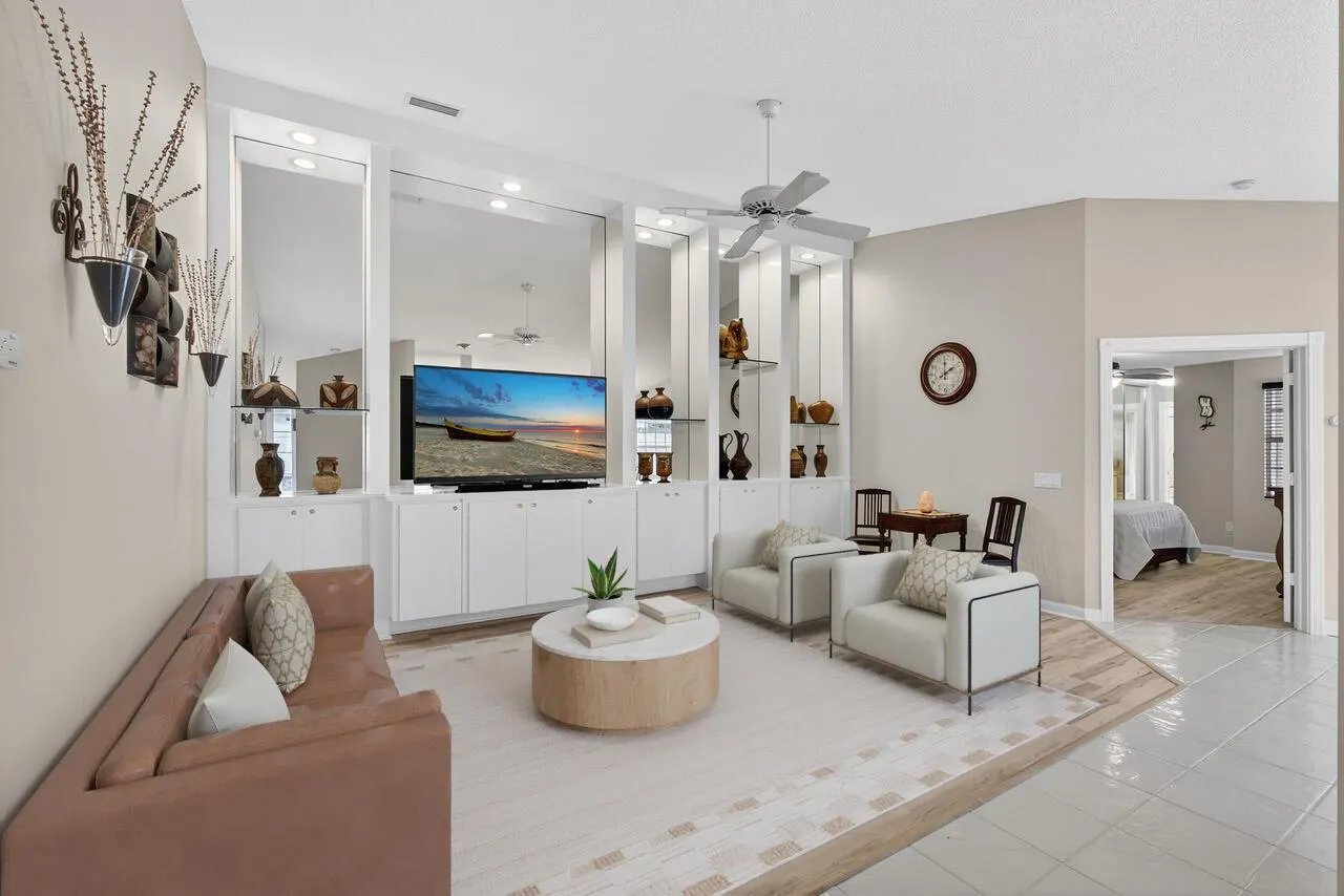 4174 Royal Oak Drive