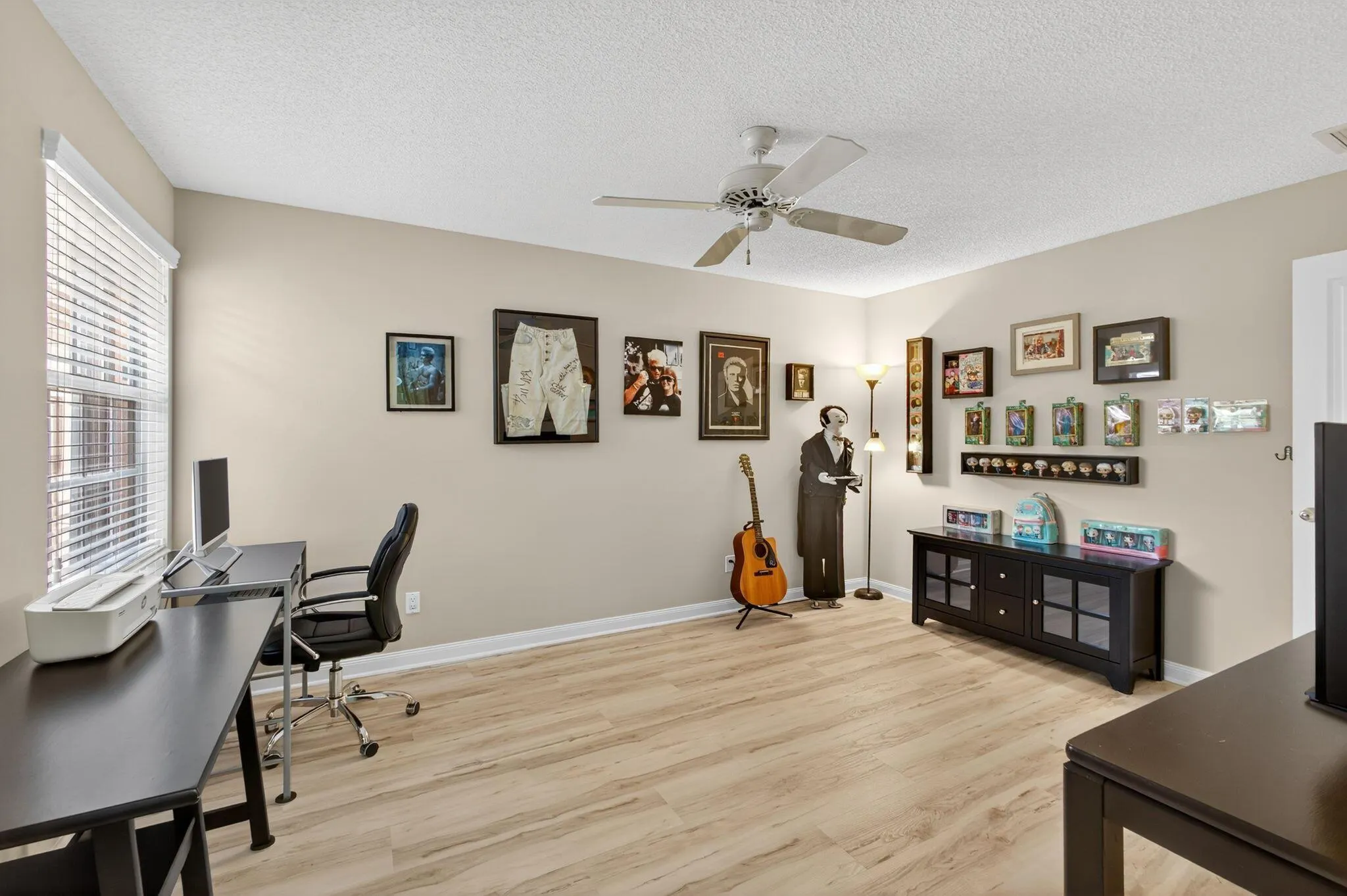 4174 Royal Oak Drive