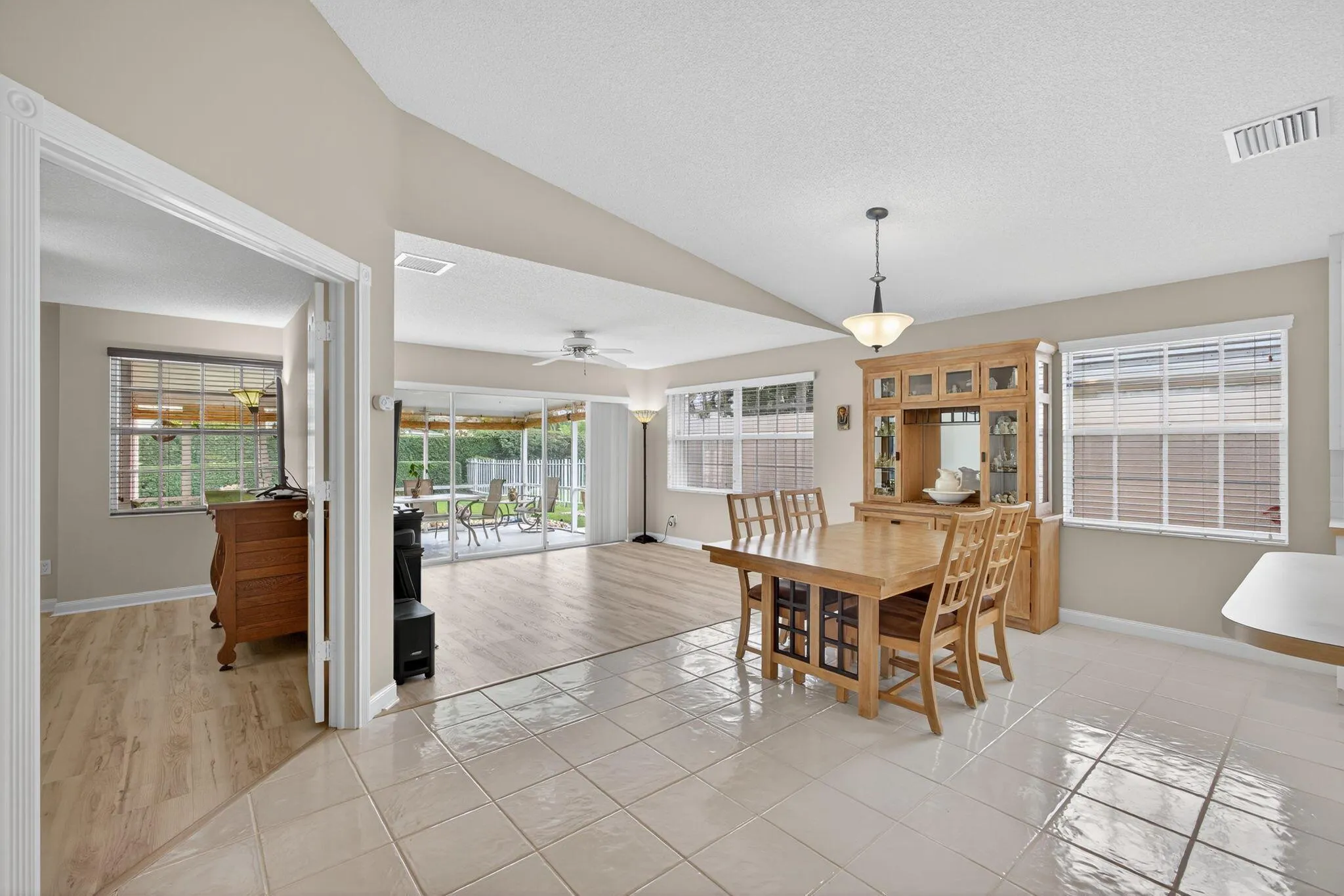 4174 Royal Oak Drive
