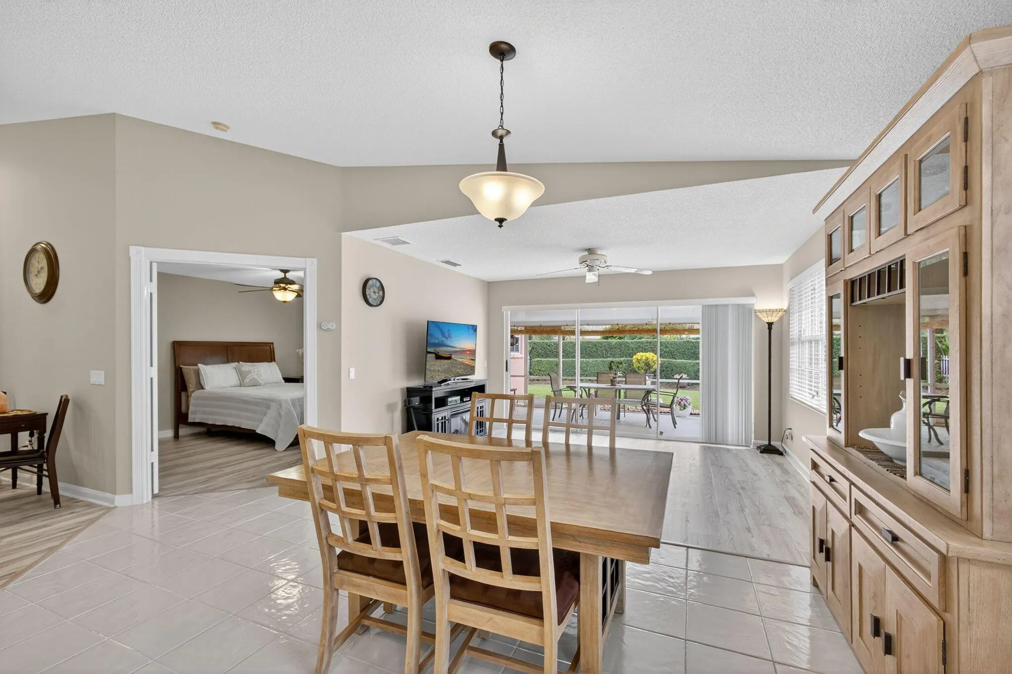 4174 Royal Oak Drive