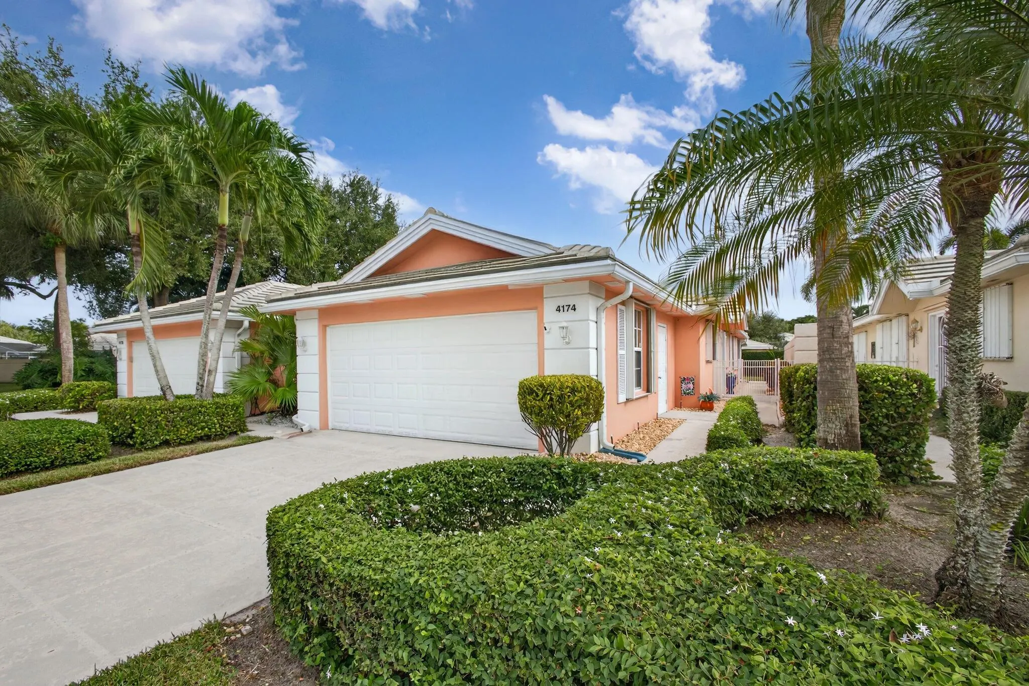4174 Royal Oak Drive