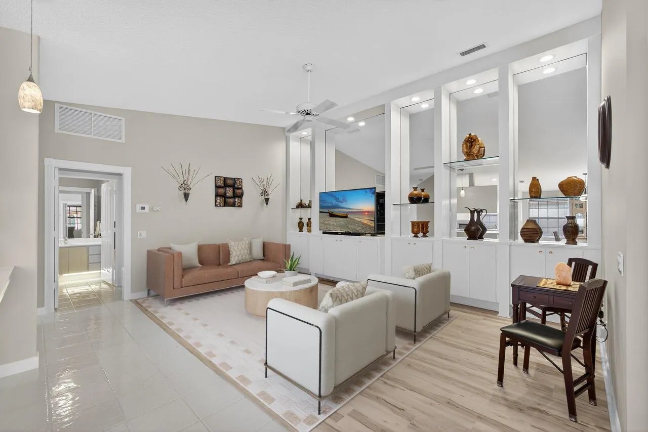 4174 Royal Oak Drive