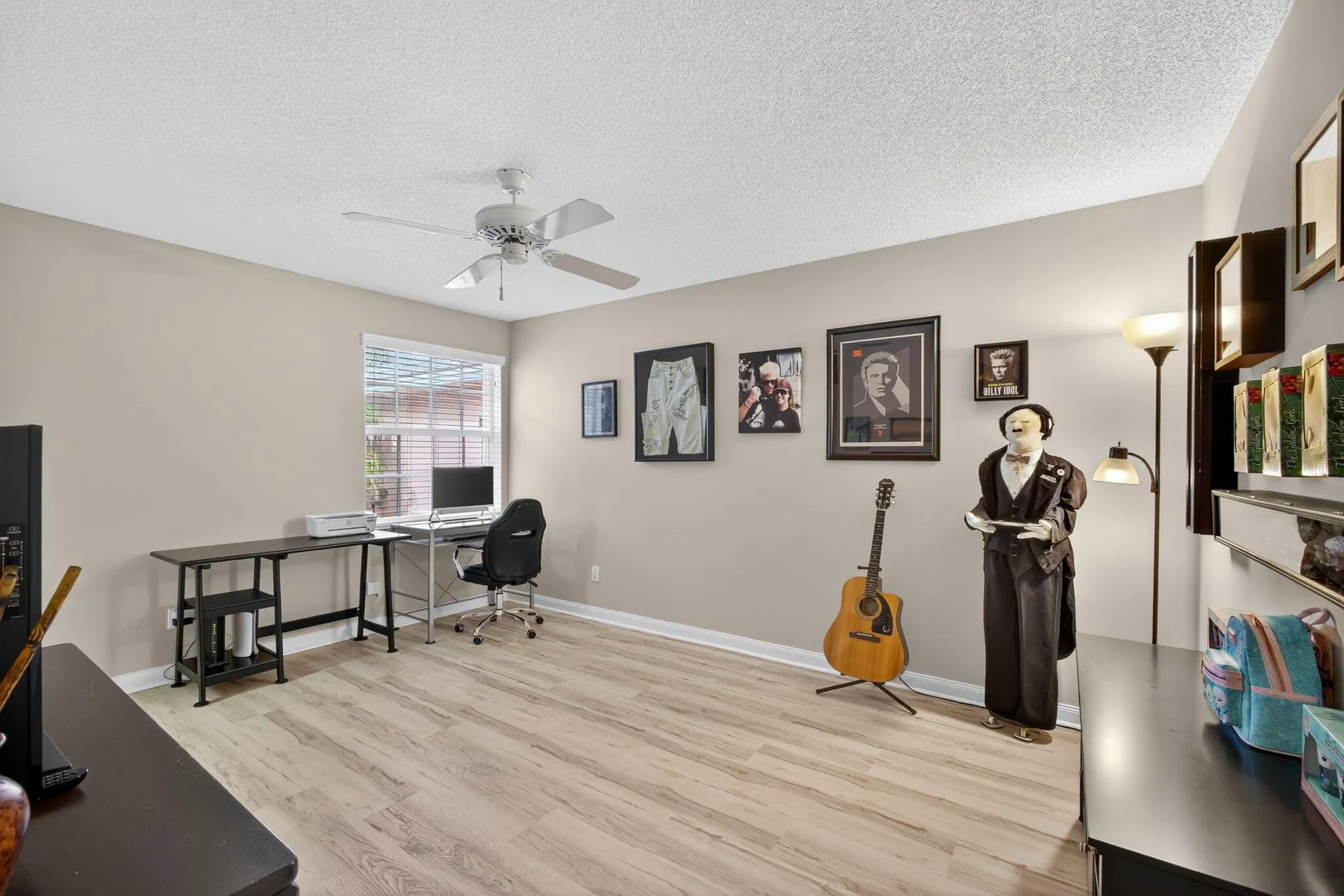 4174 Royal Oak Drive
