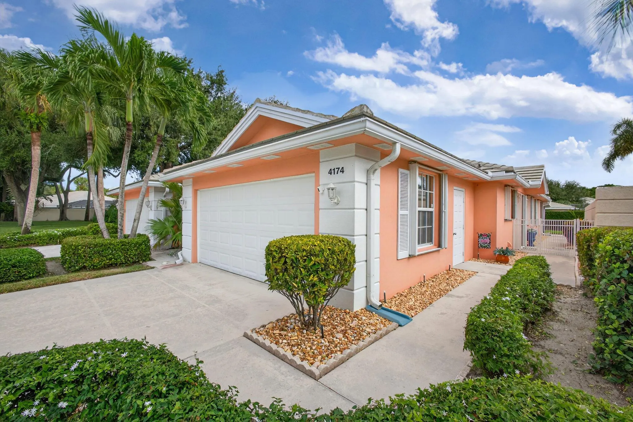 4174 Royal Oak Drive