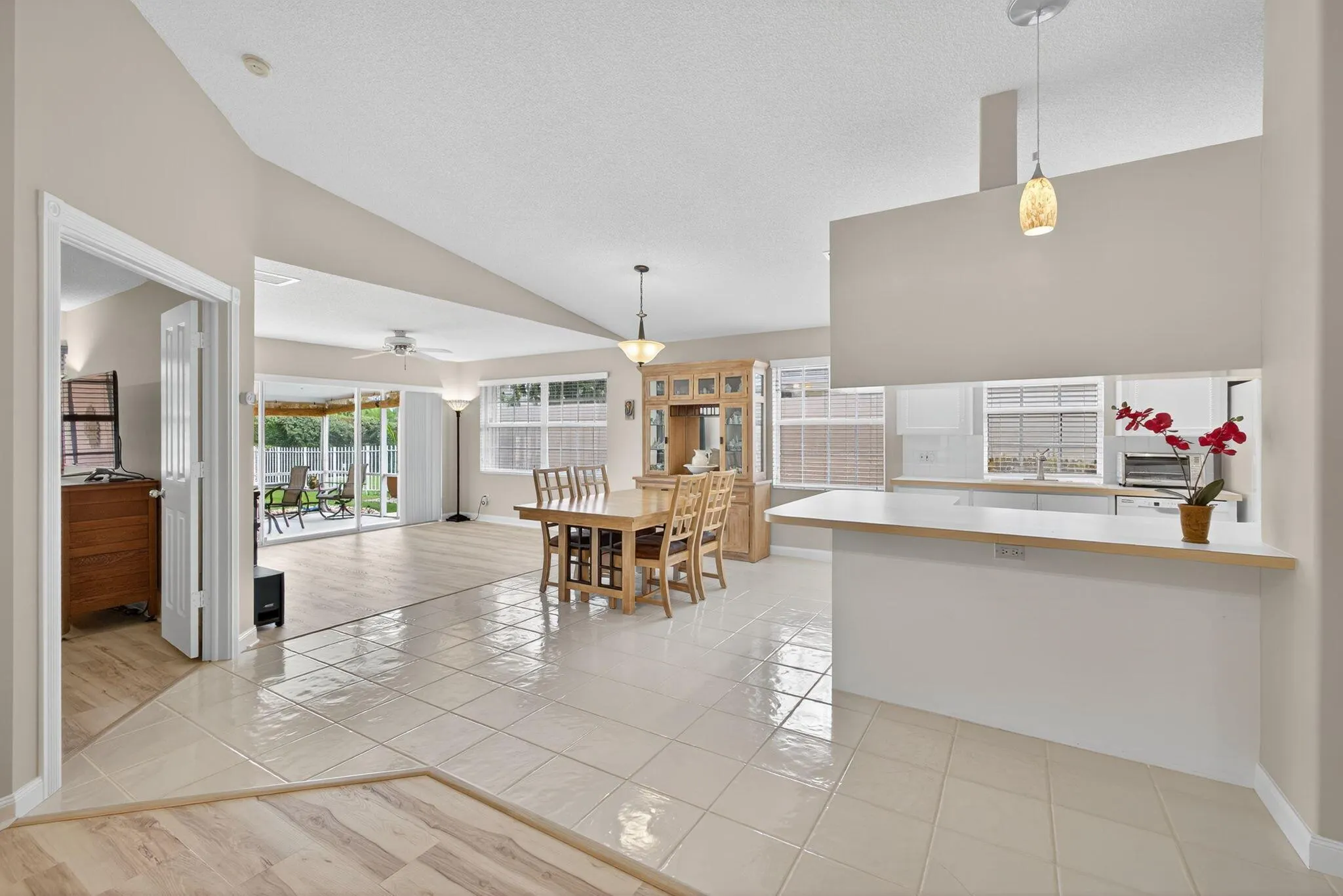 4174 Royal Oak Drive