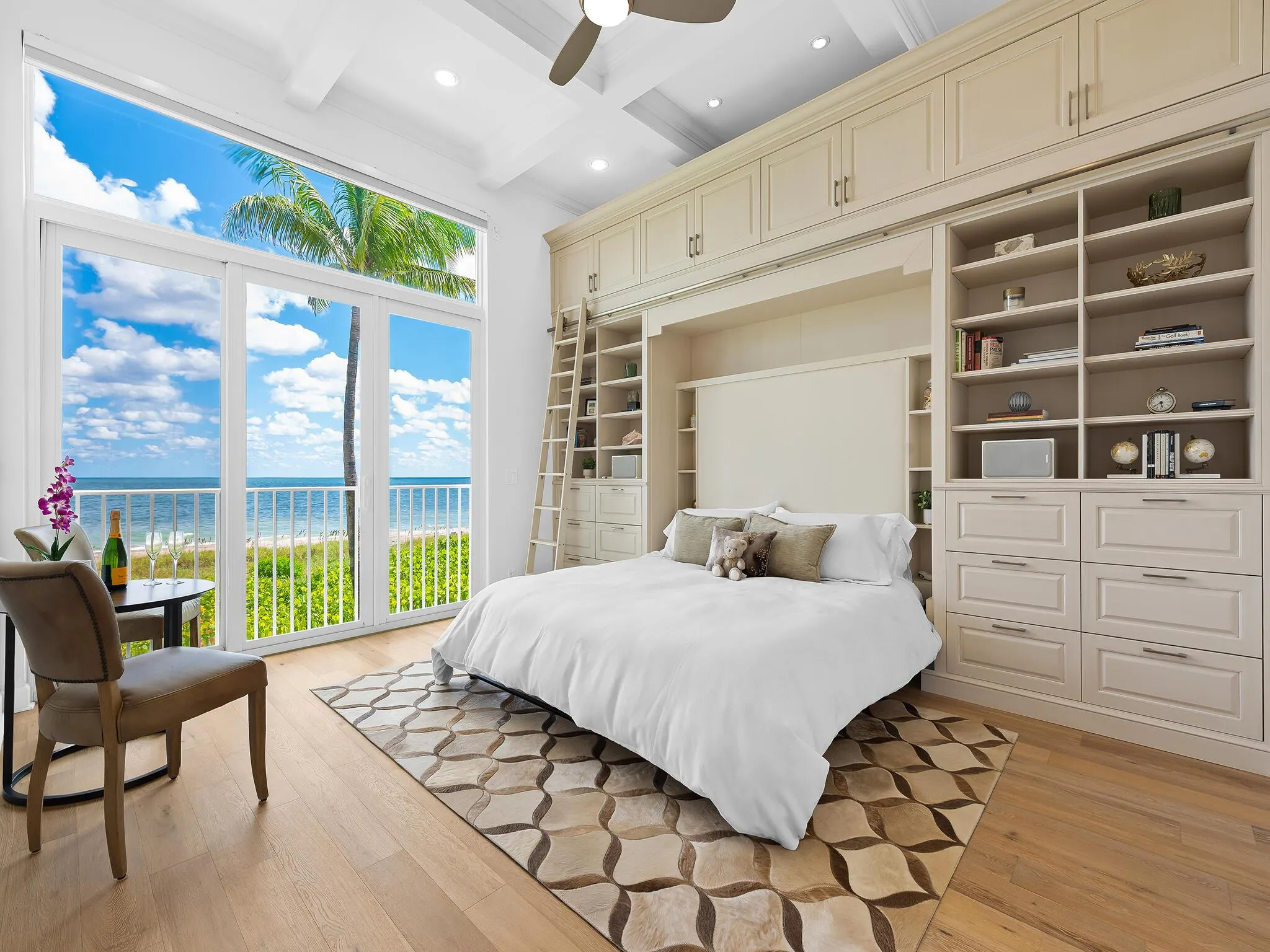 2115 S Ocean Boulevard, #10