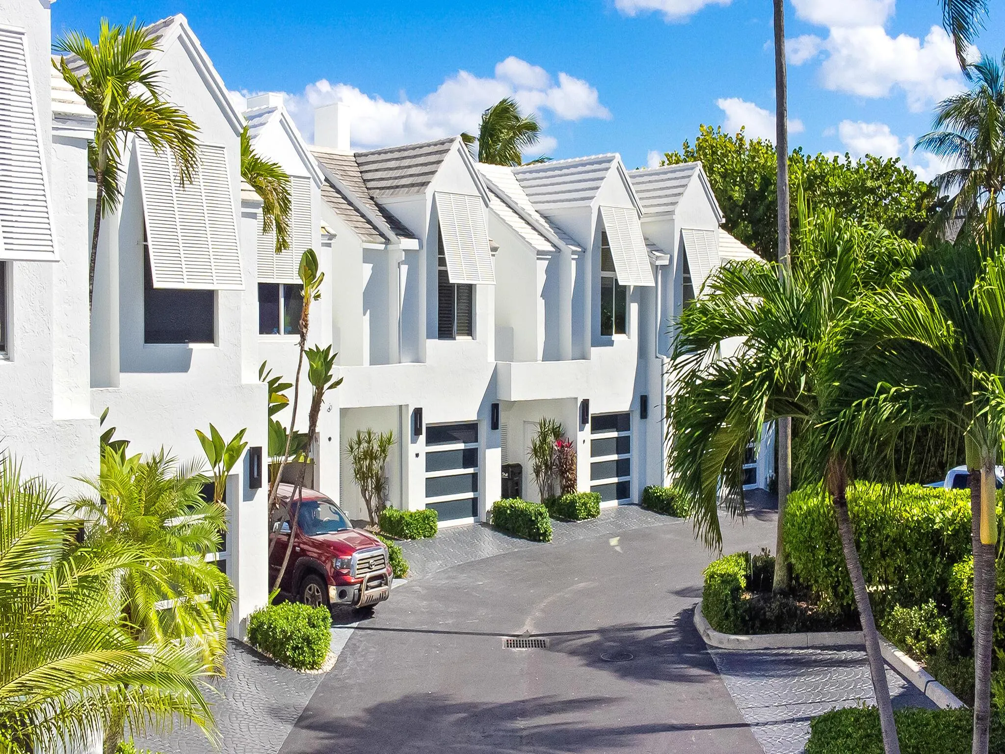 2115 S Ocean Boulevard, #10