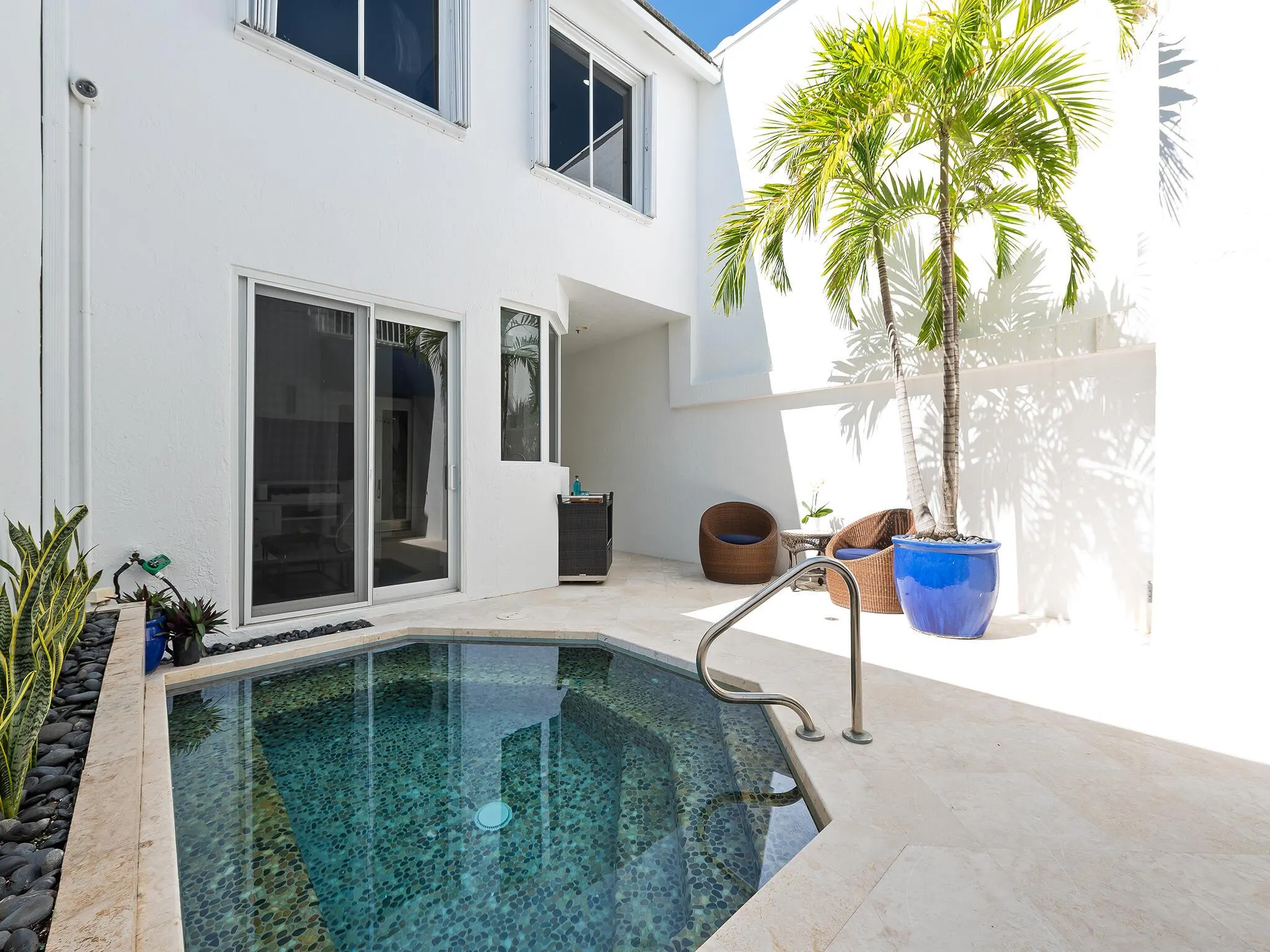 2115 S Ocean Boulevard, #10