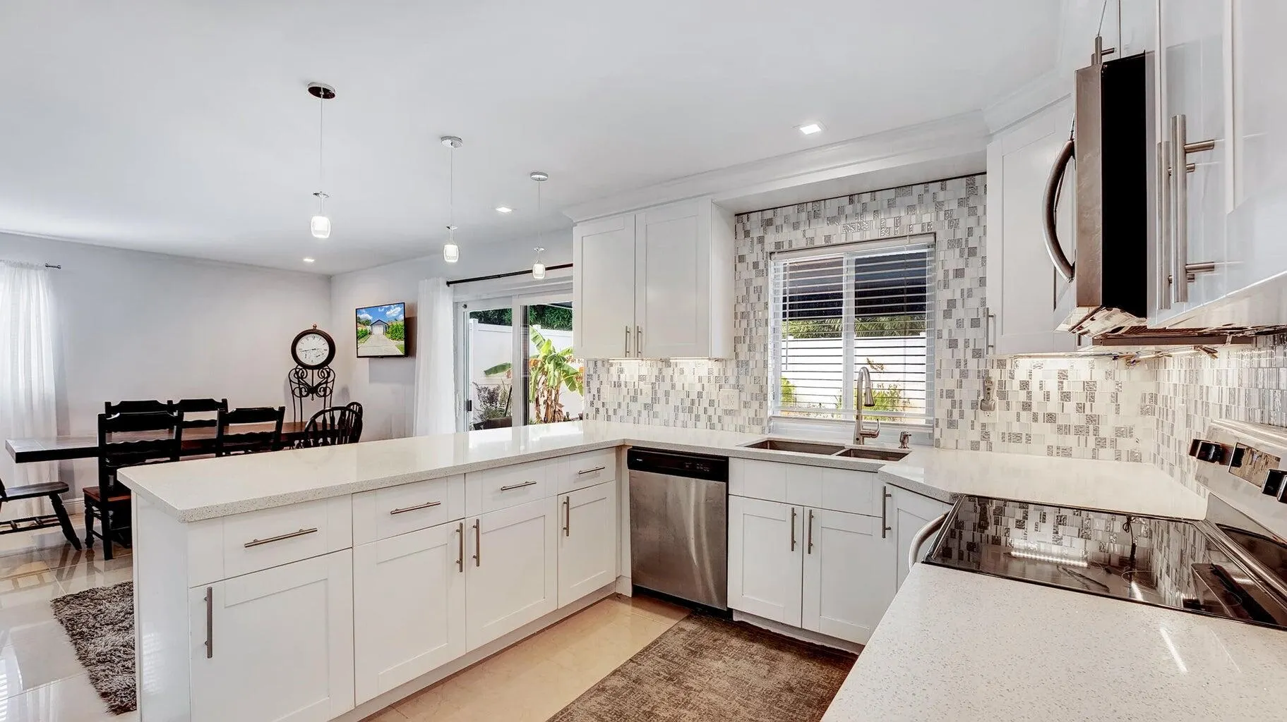 2941 Angler Drive