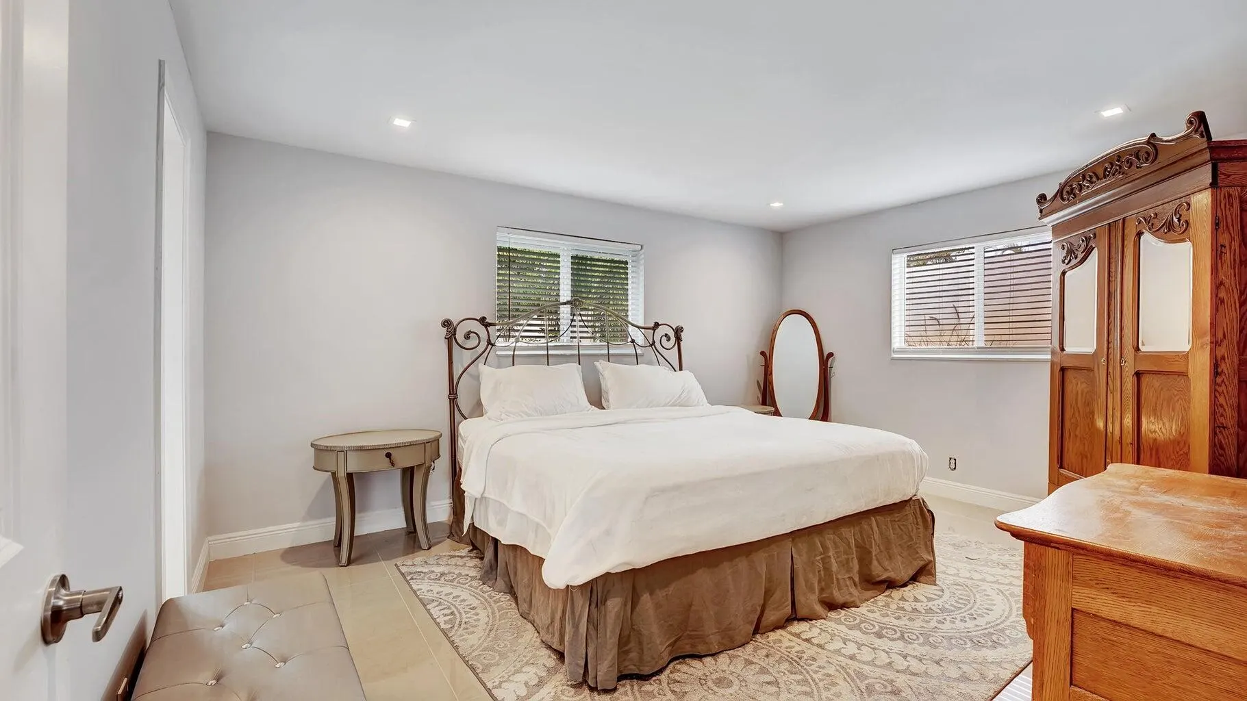 2941 Angler Drive
