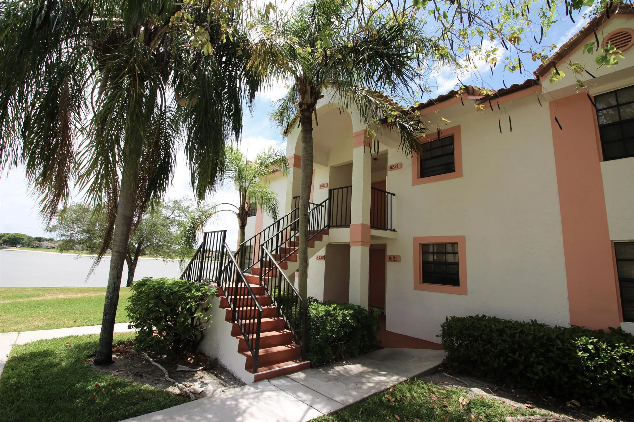 321 Norwood Terrace, #N220