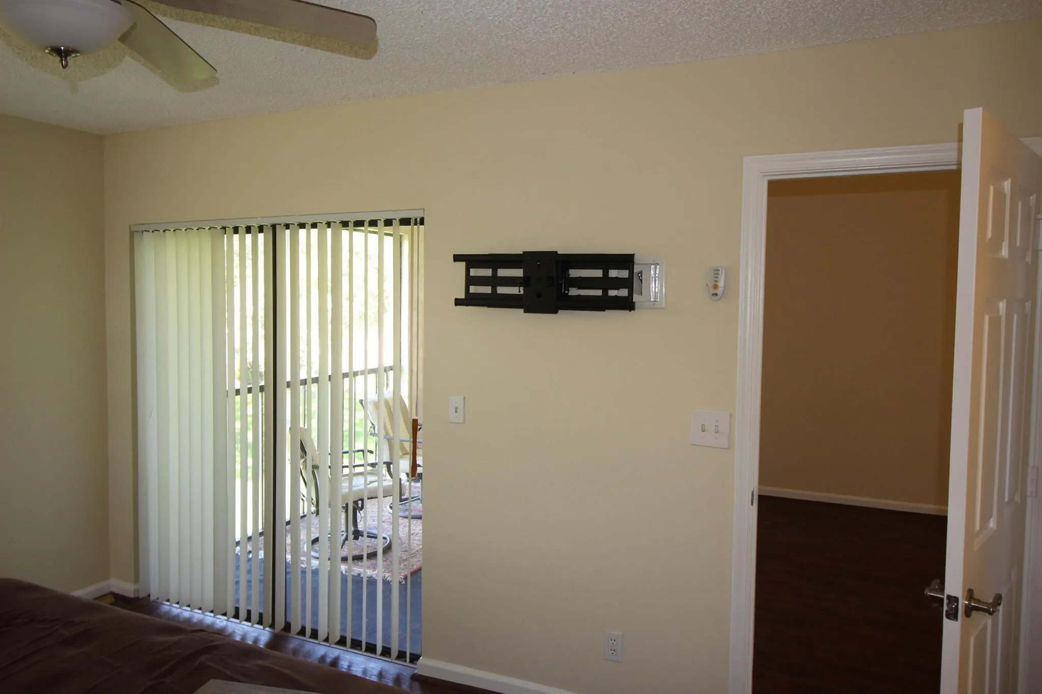 321 Norwood Terrace, #N220