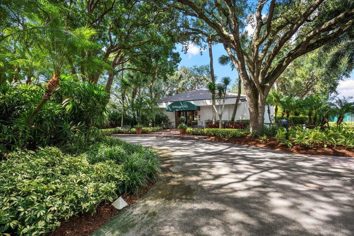 18021 SE Laurel Leaf Lane