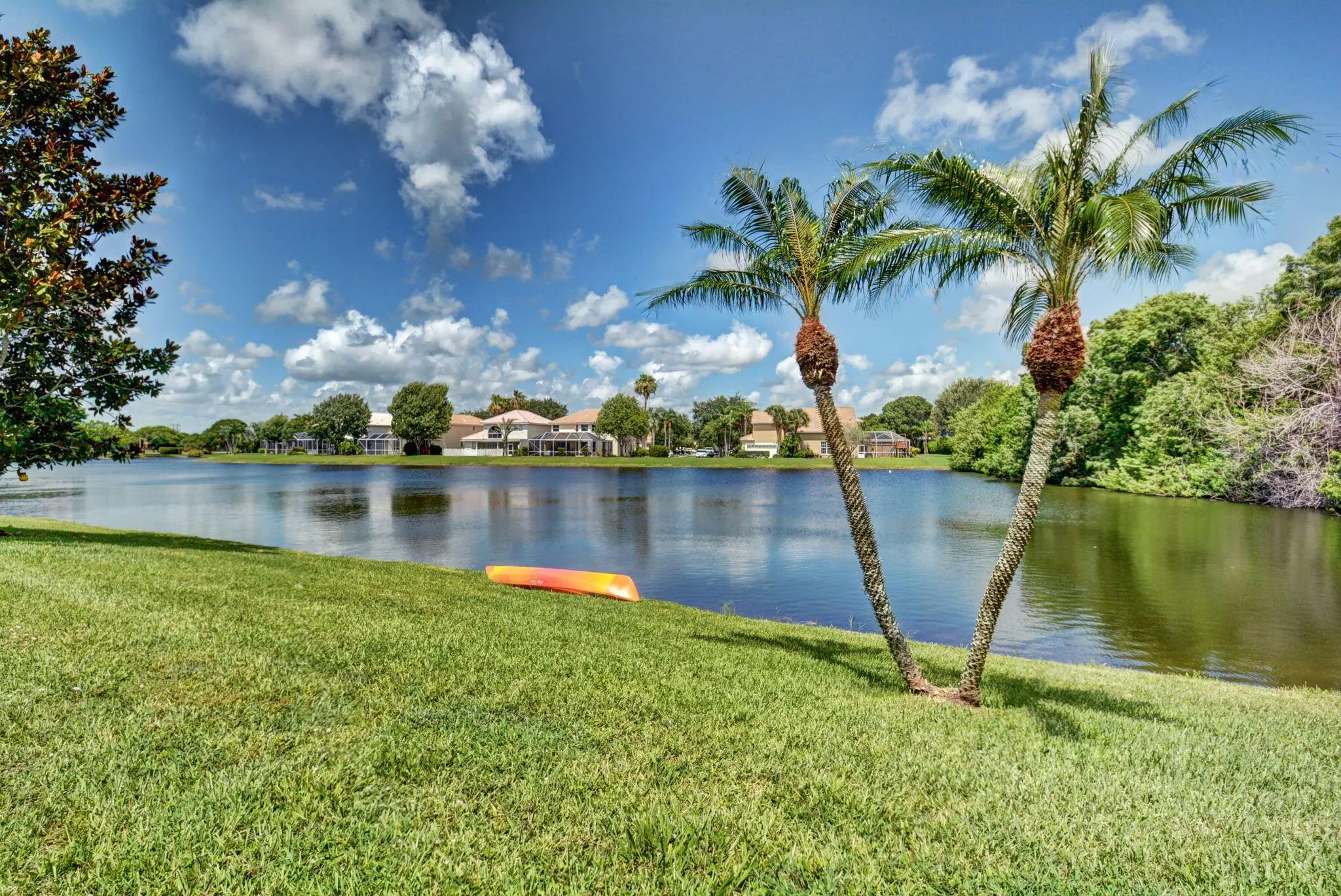 10798 Sea Cliff Circle